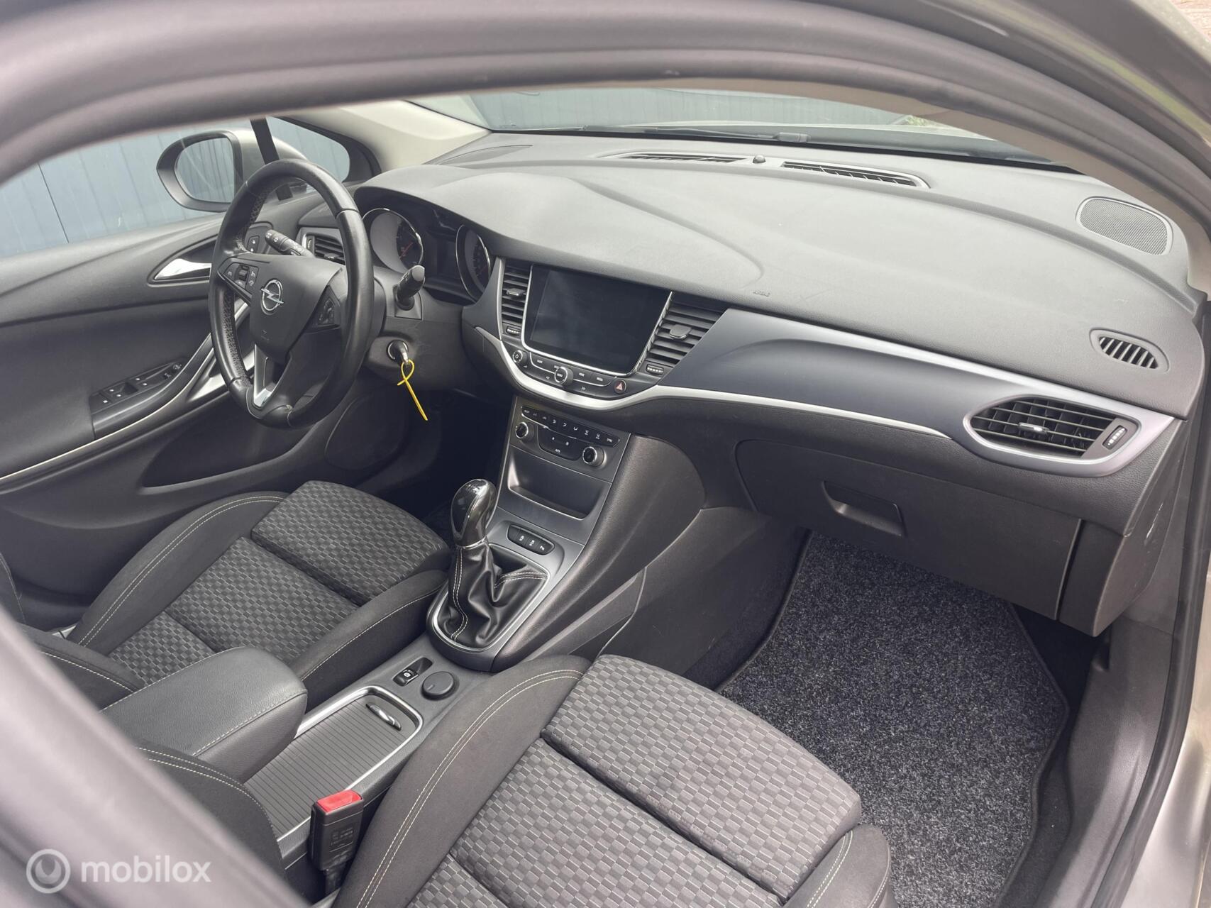 Foto van Opel Astra Sports Tourer