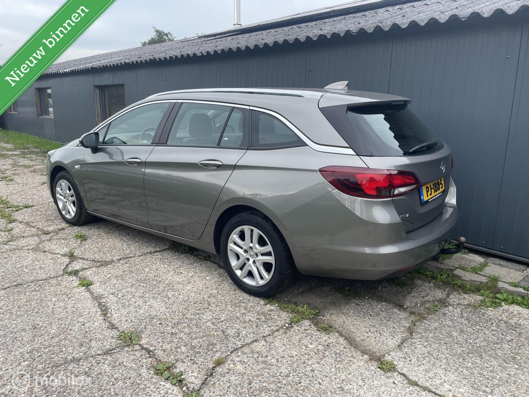 Foto van Opel Astra Sports Tourer