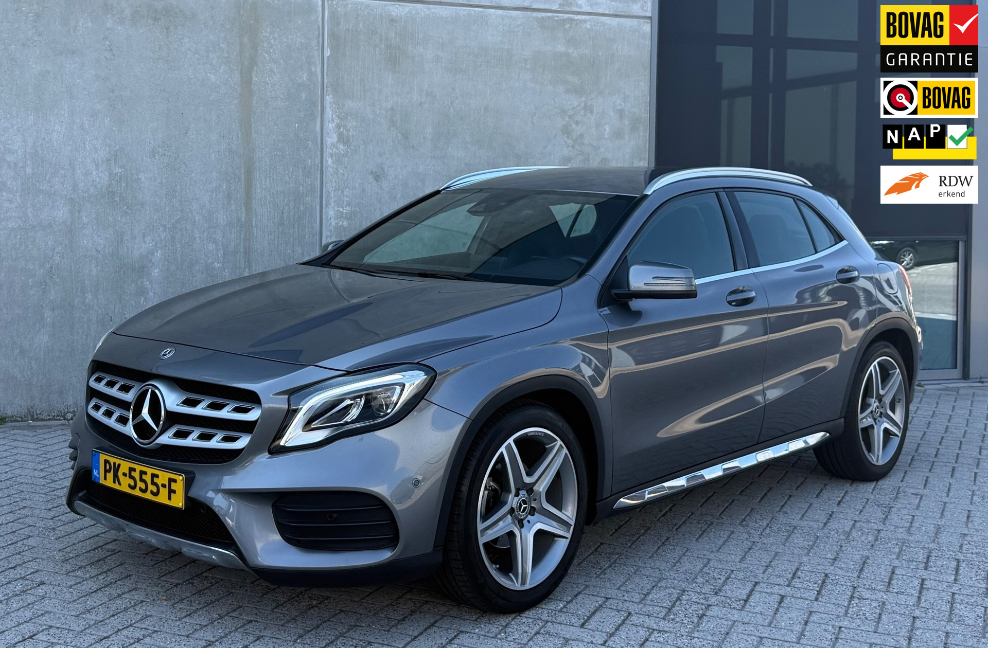 Mercedes-Benz Gla-klasse 180 Bus. Solution 2017 - voorkant