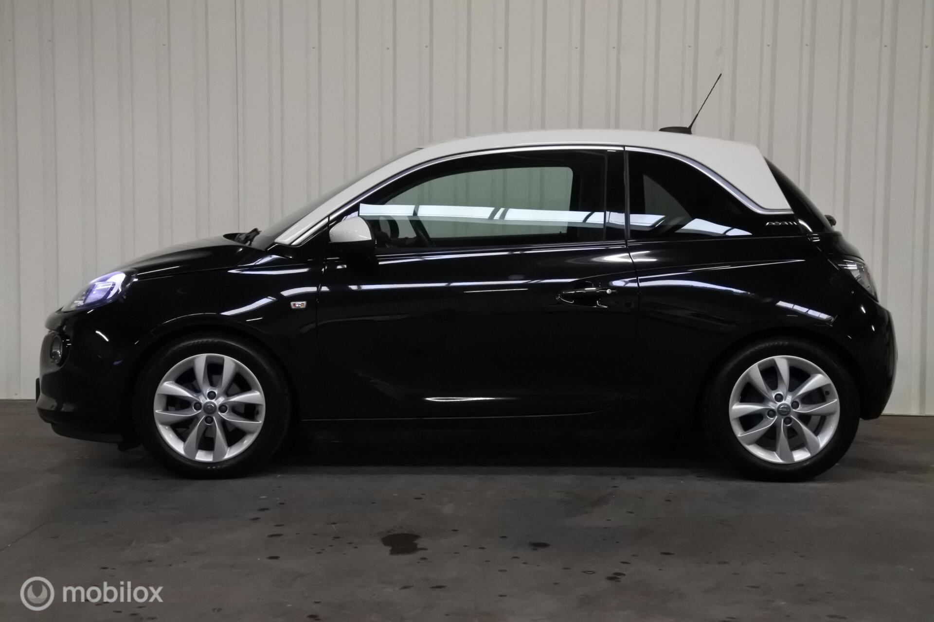 Foto van Opel Adam