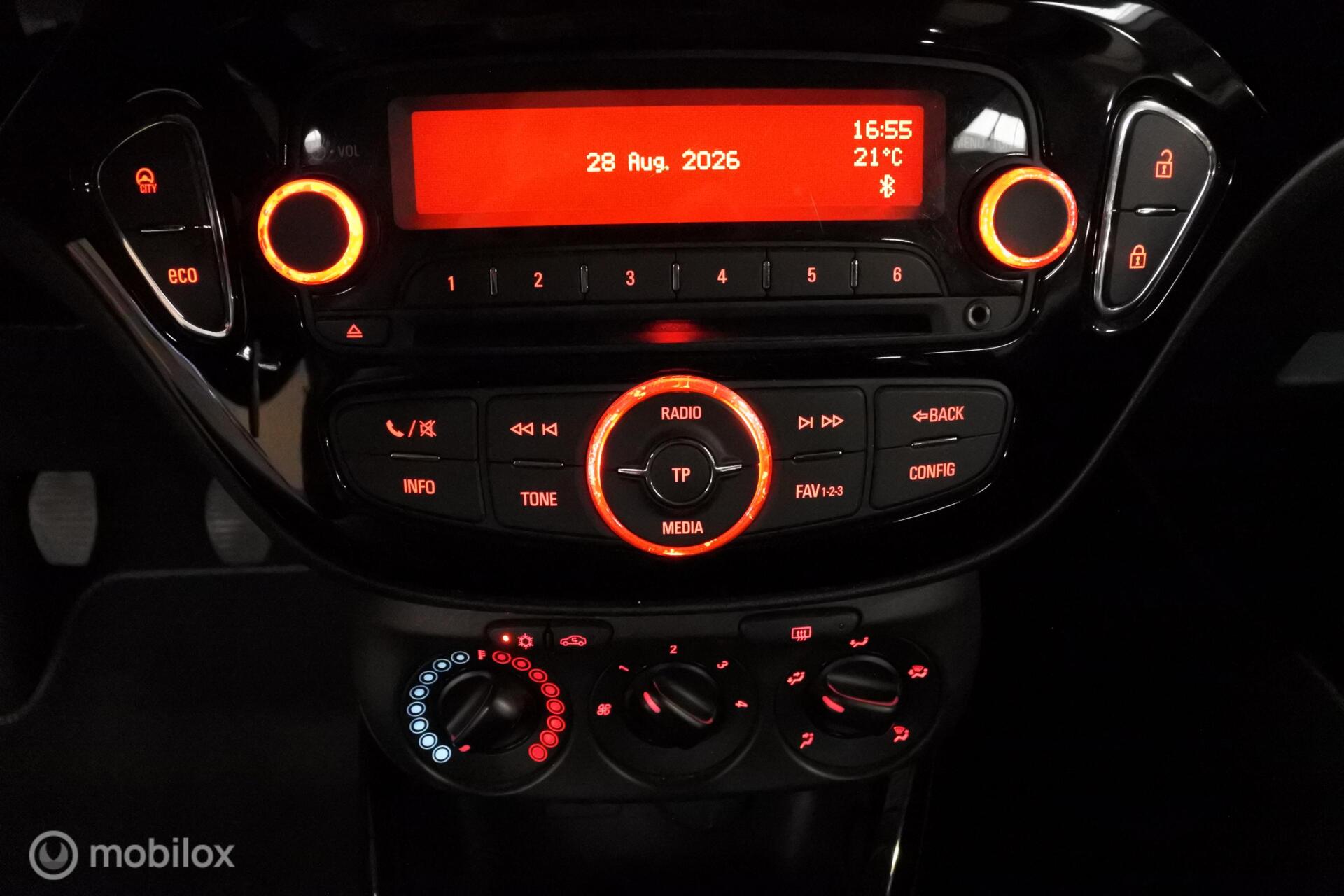 Foto van Opel Adam