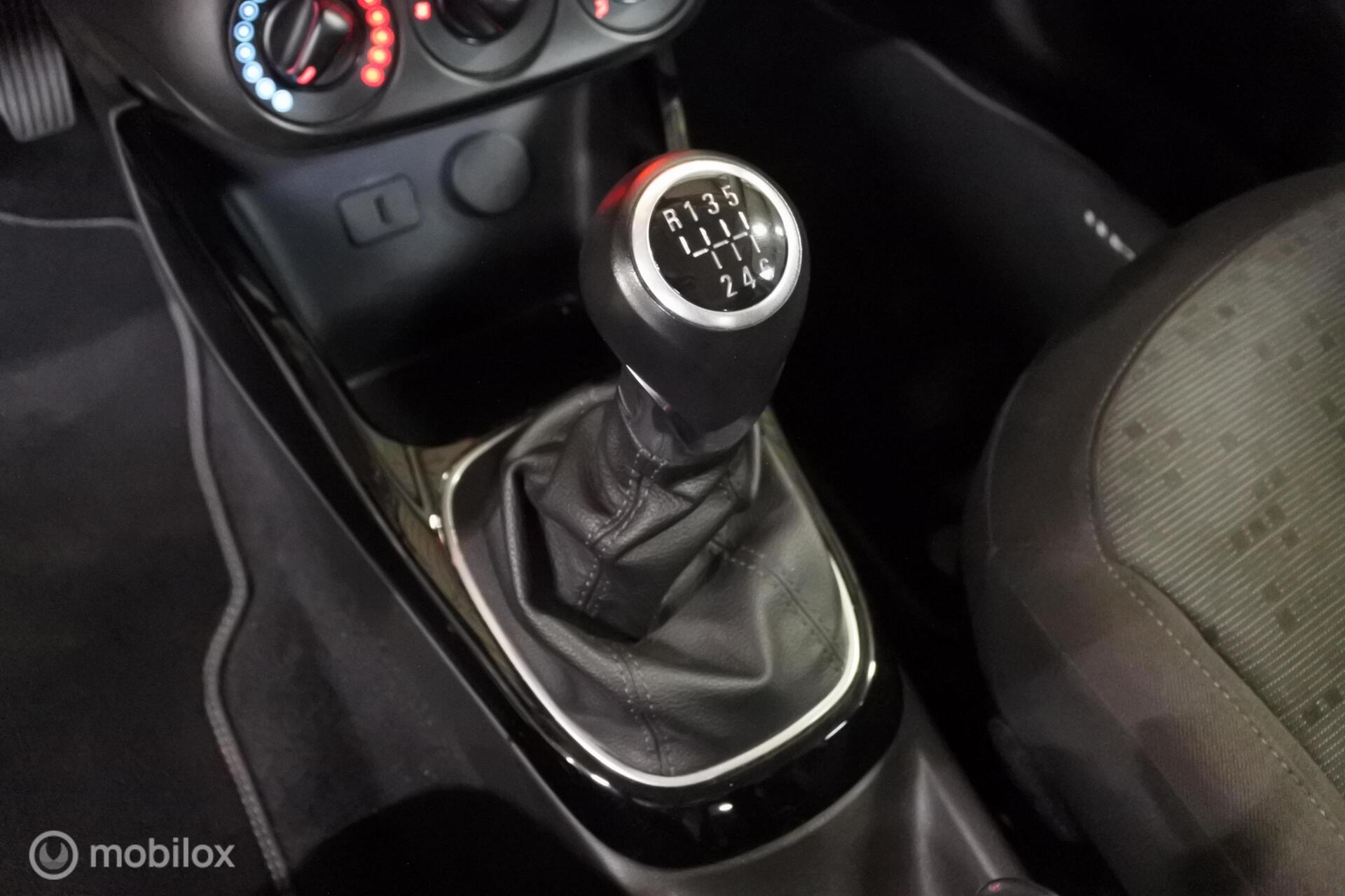 Foto van Opel Adam