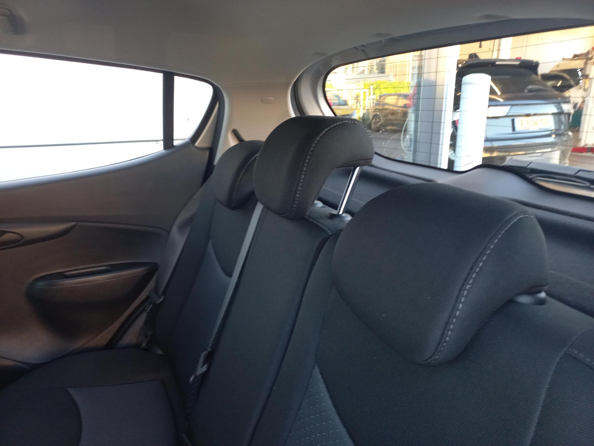 Foto van Opel Karl / Viva