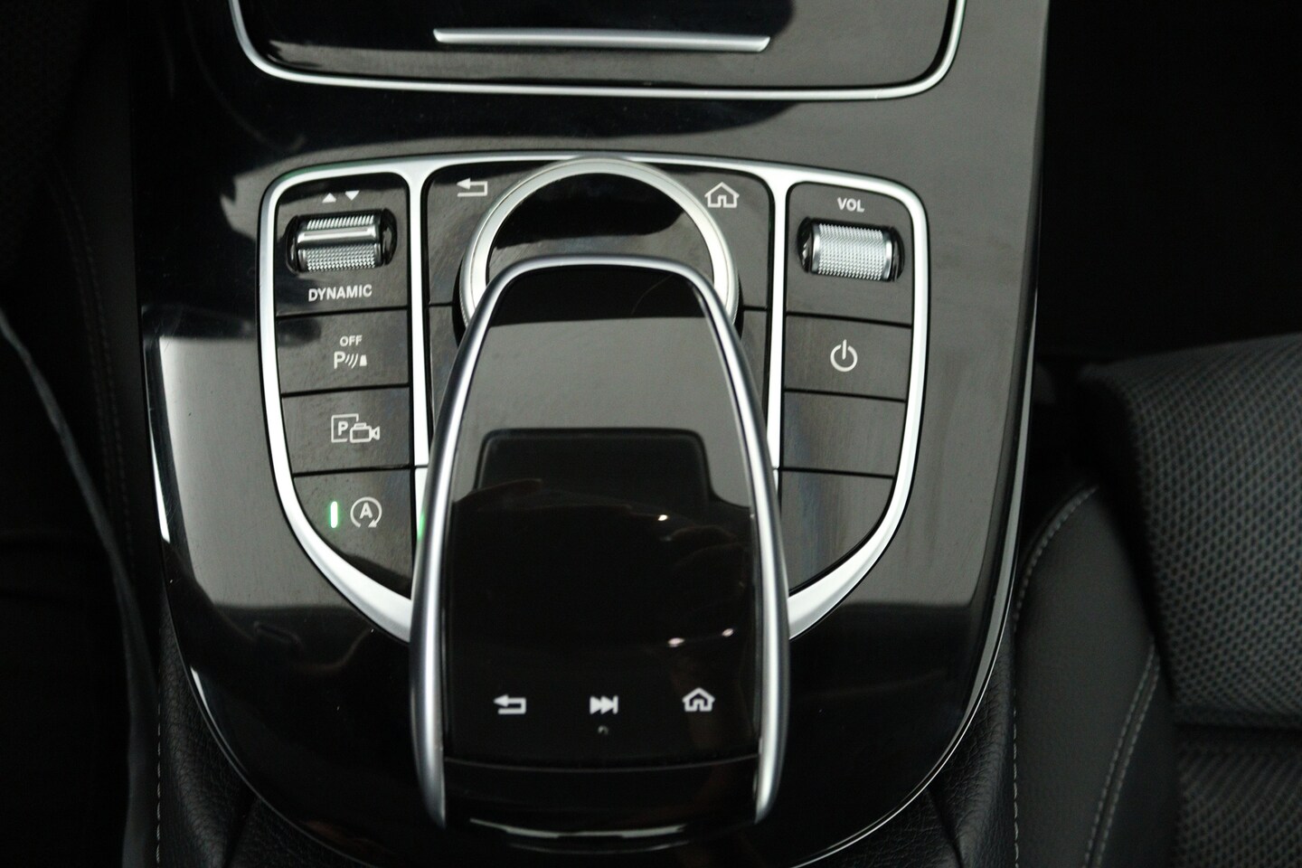 Foto van Mercedes-Benz E 200
