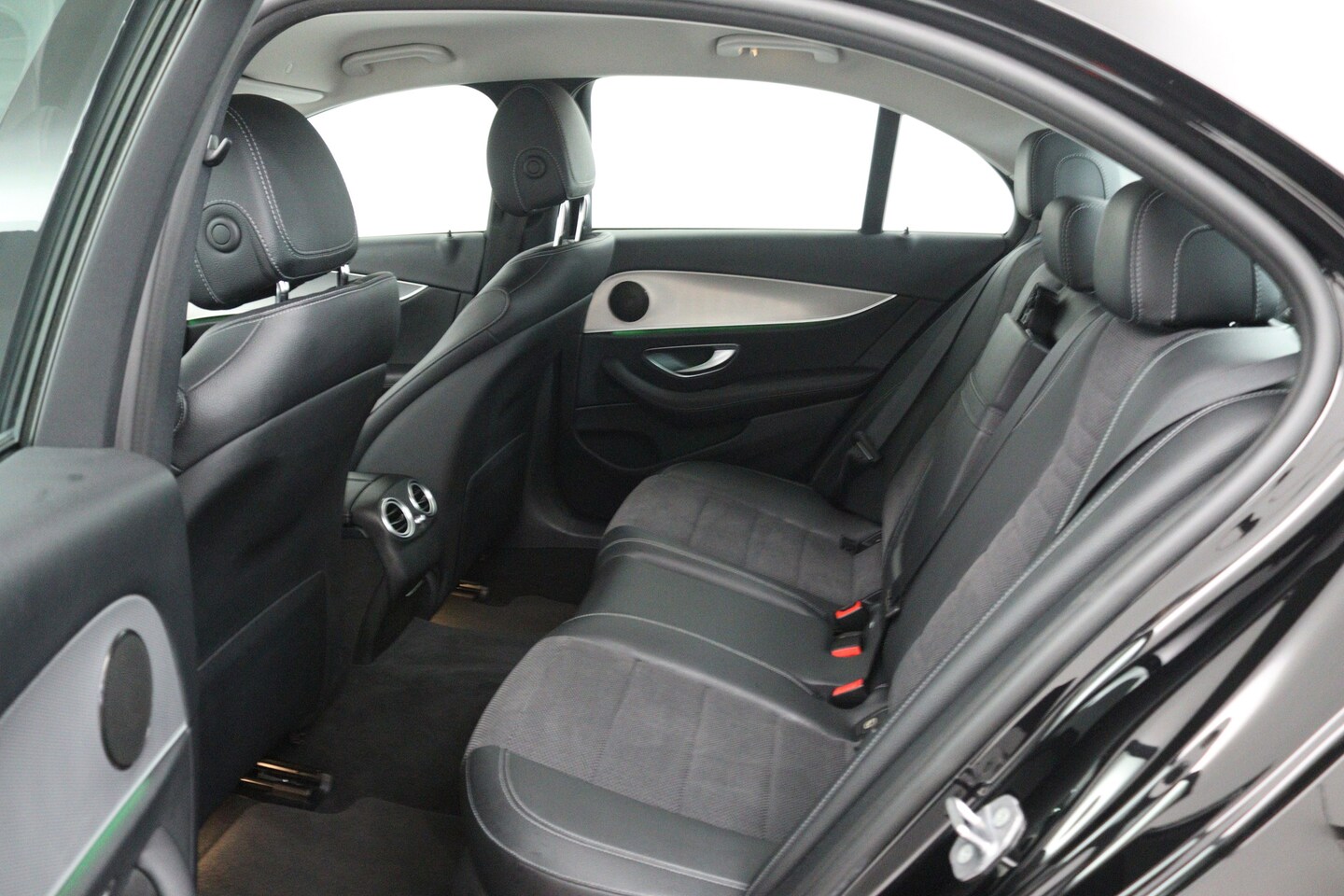 Foto van Mercedes-Benz E 200