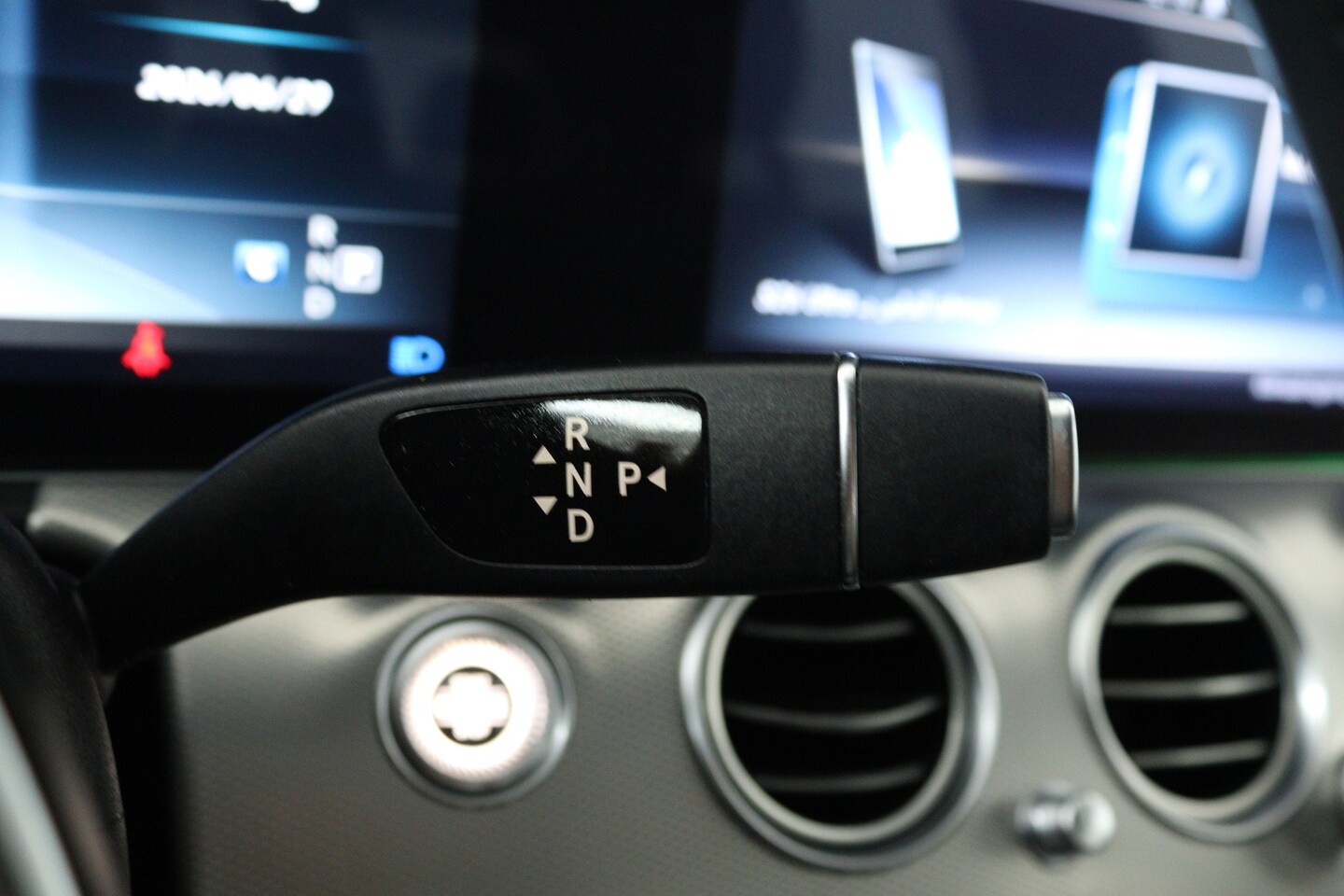 Foto van Mercedes-Benz E 200