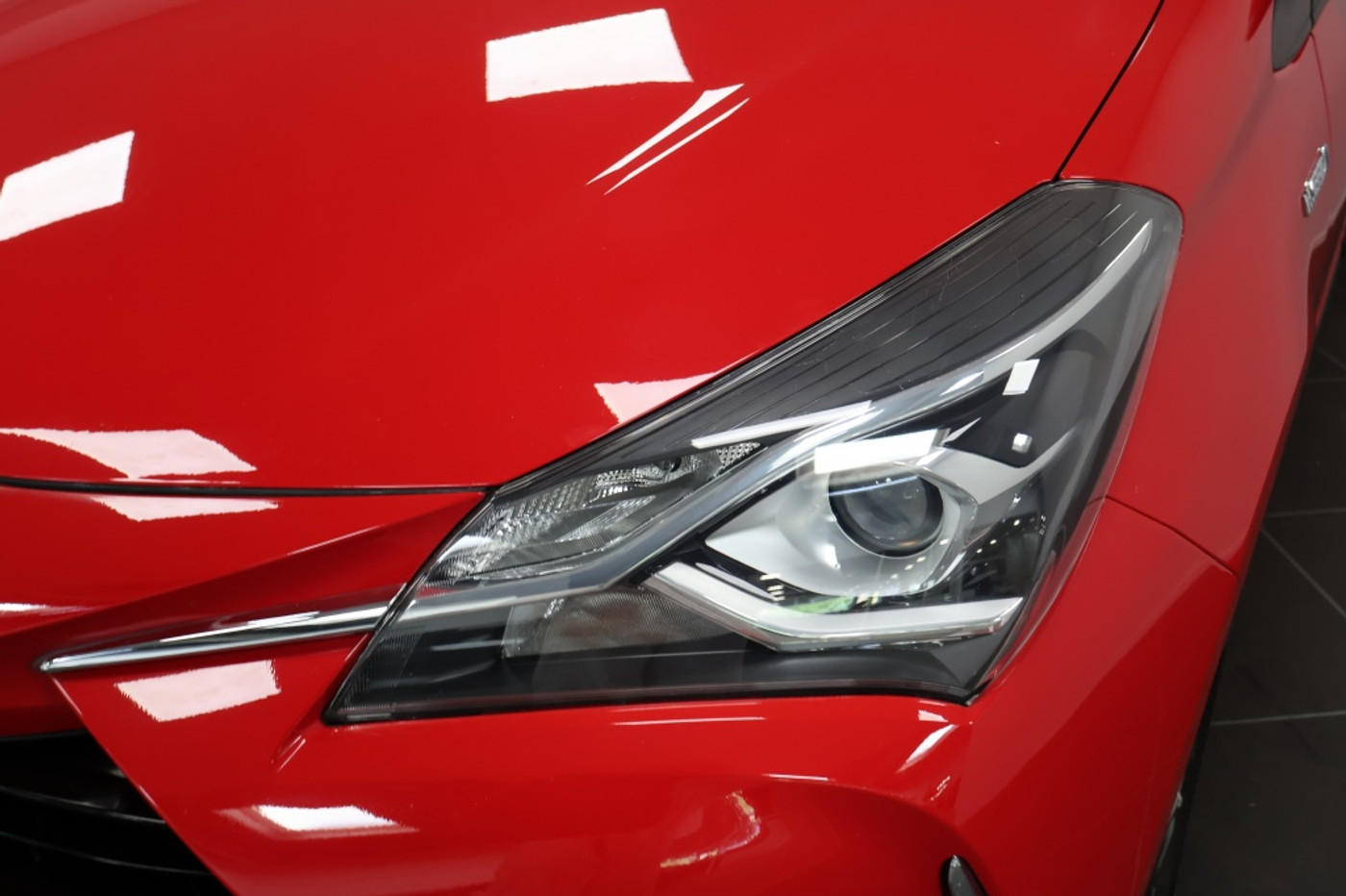 Foto van Toyota Toyota Yaris Hybrid