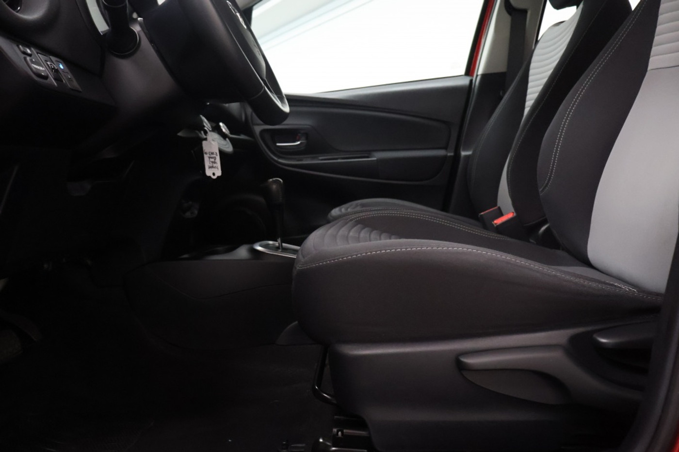 Foto van Toyota Toyota Yaris Hybrid