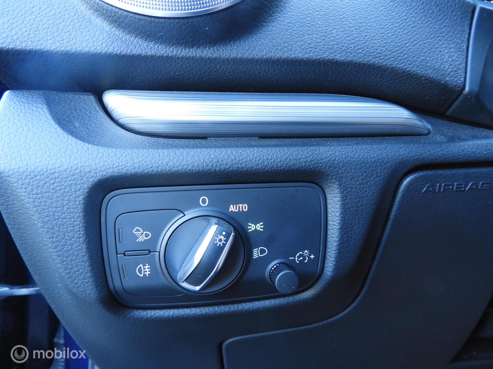 Foto van Audi A3 Limousine