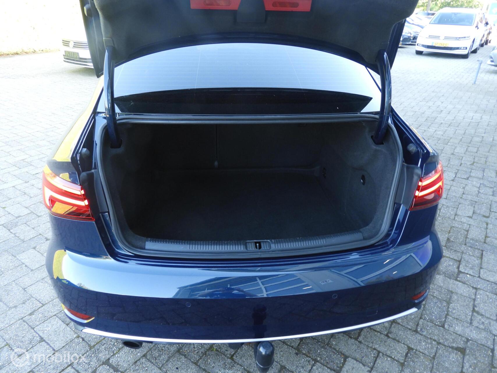 Foto van Audi A3 Limousine