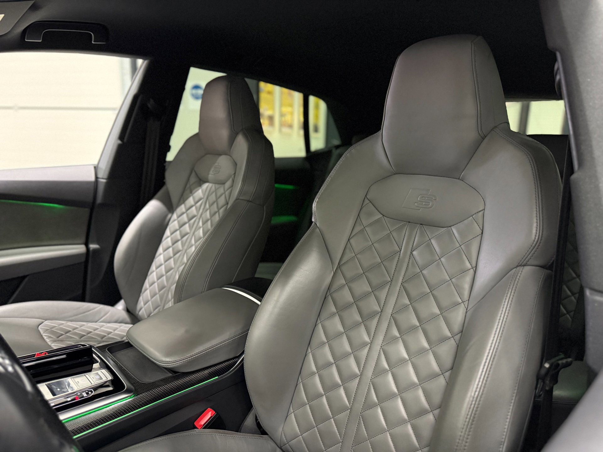 Foto van Audi Sq8