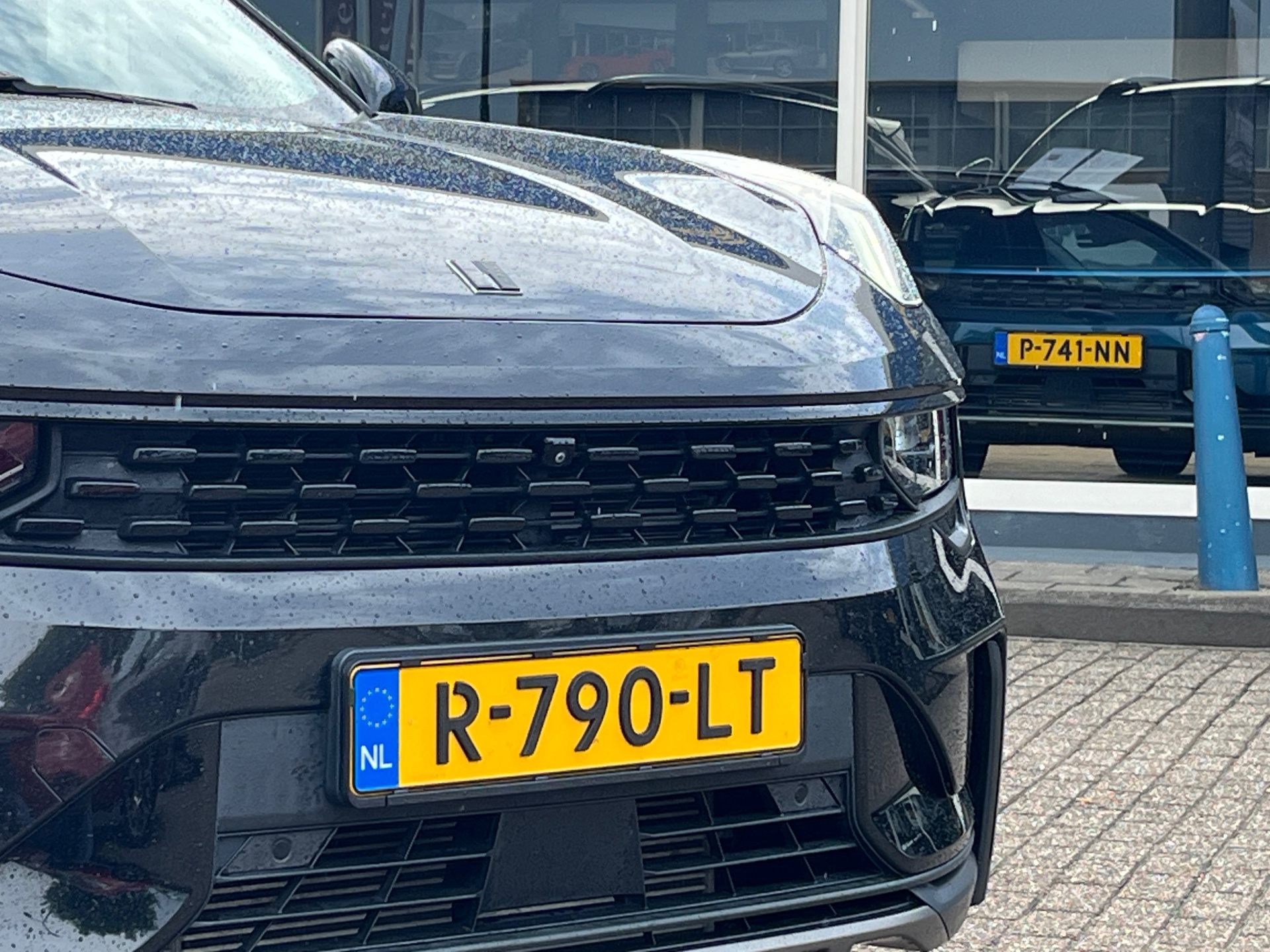 Foto van Lynk&co LYNK & Co 01