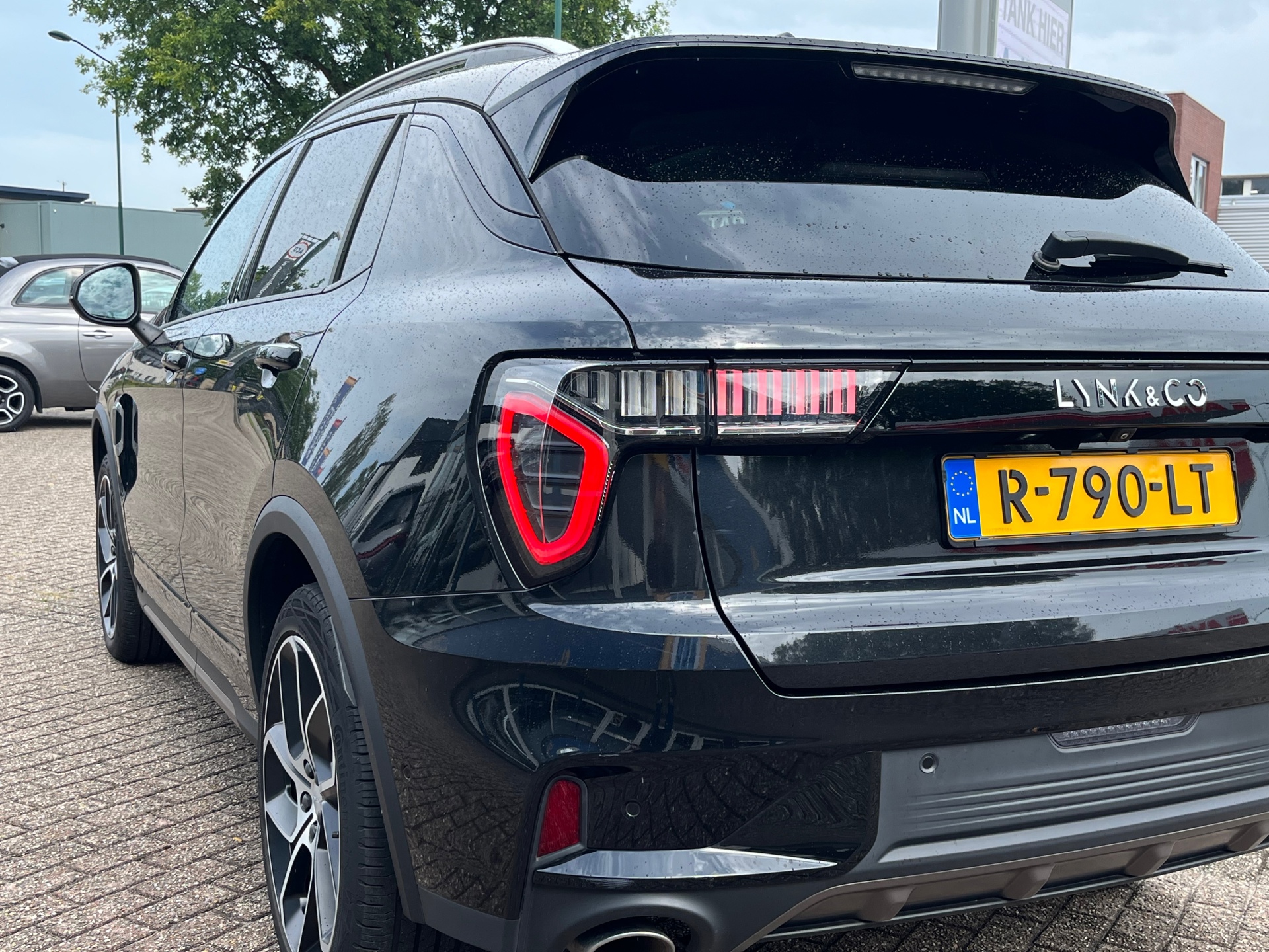 Foto van Lynk&co LYNK & Co 01