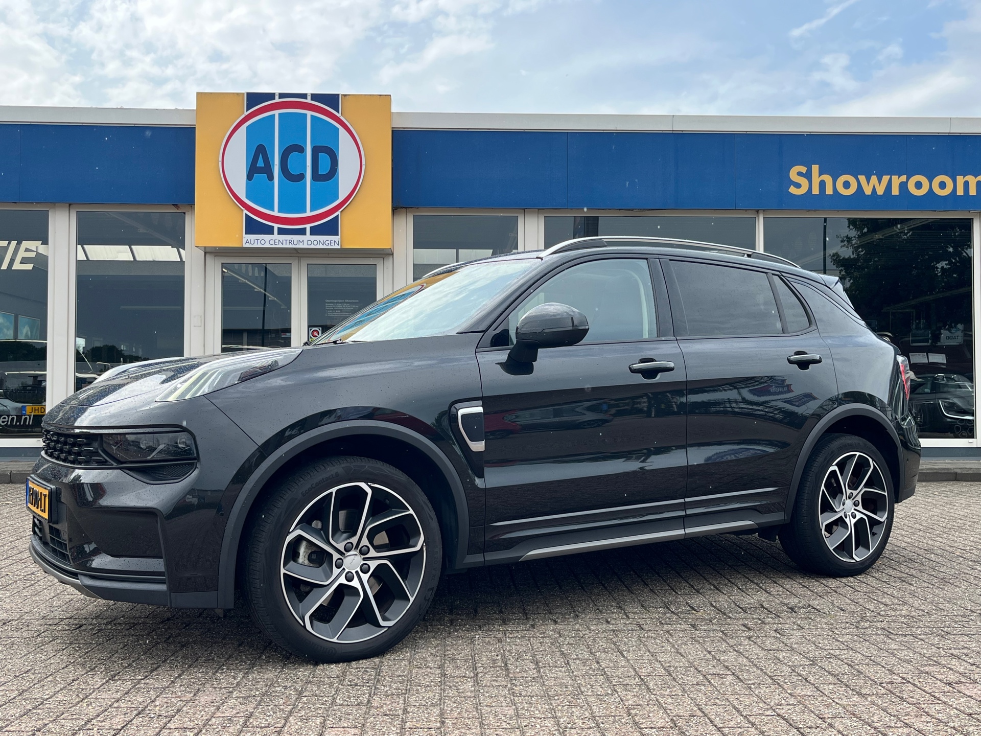 Foto van Lynk&co LYNK & Co 01