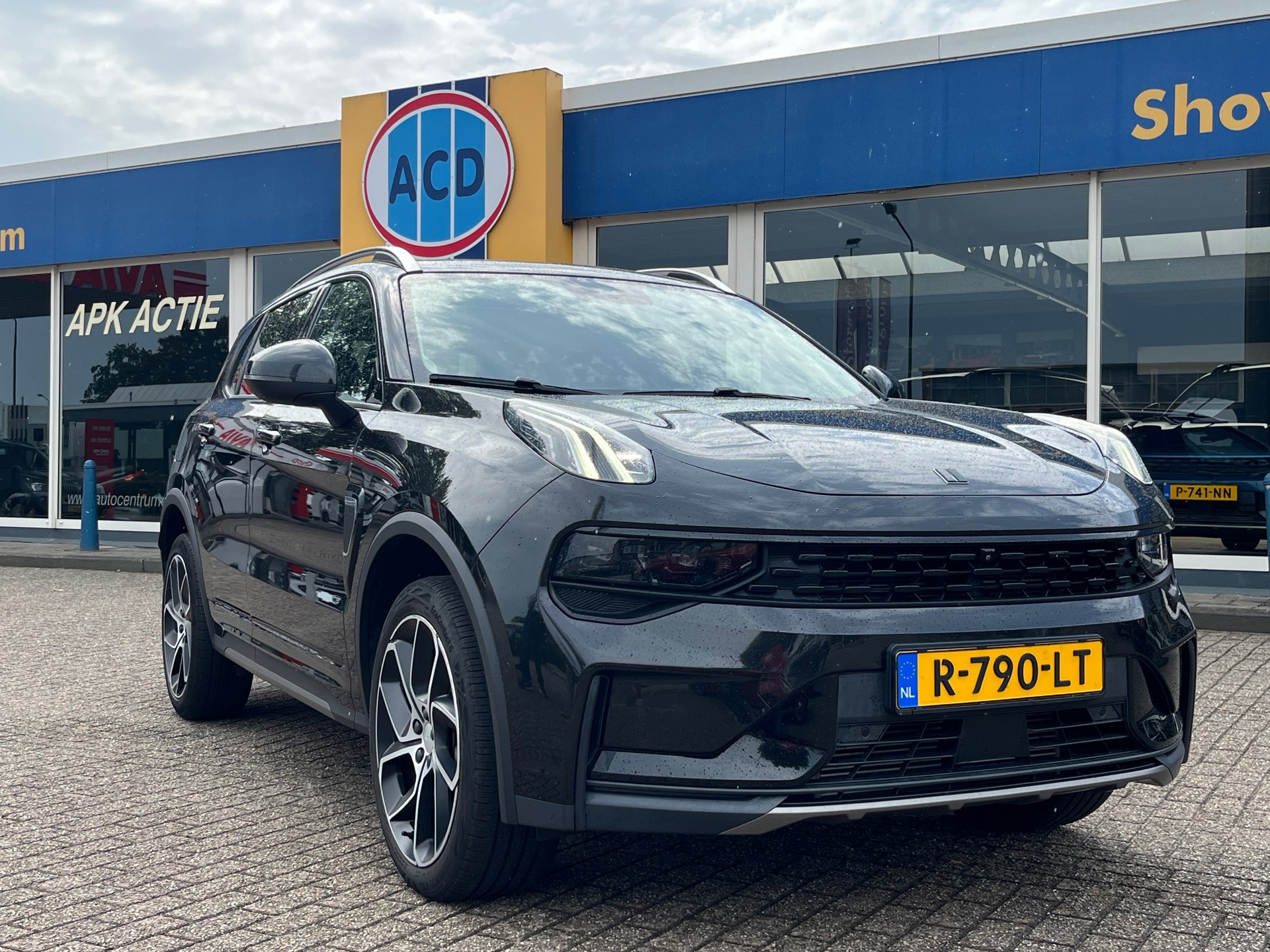 Foto van Lynk&co LYNK & Co 01