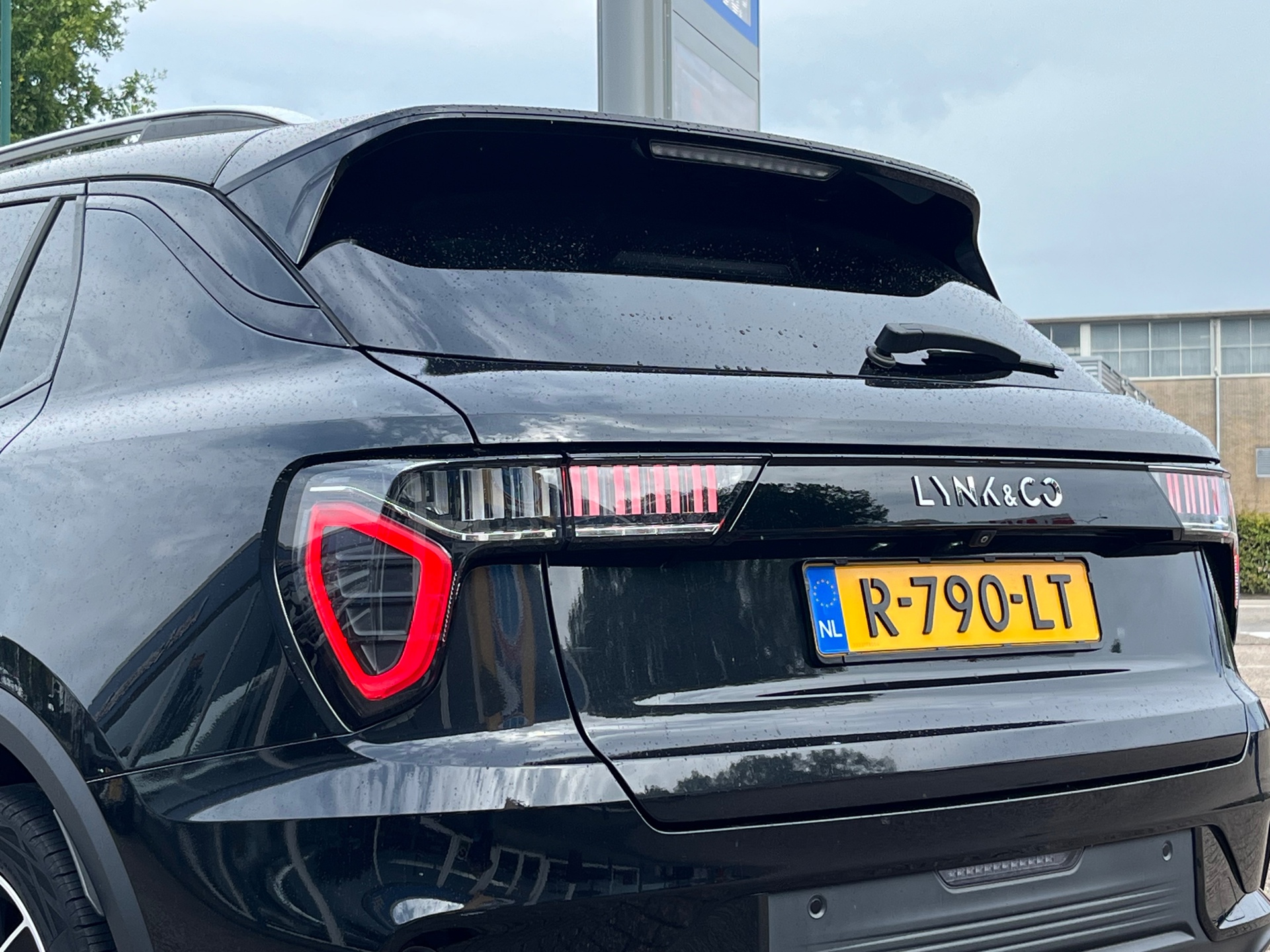 Foto van Lynk&co LYNK & Co 01