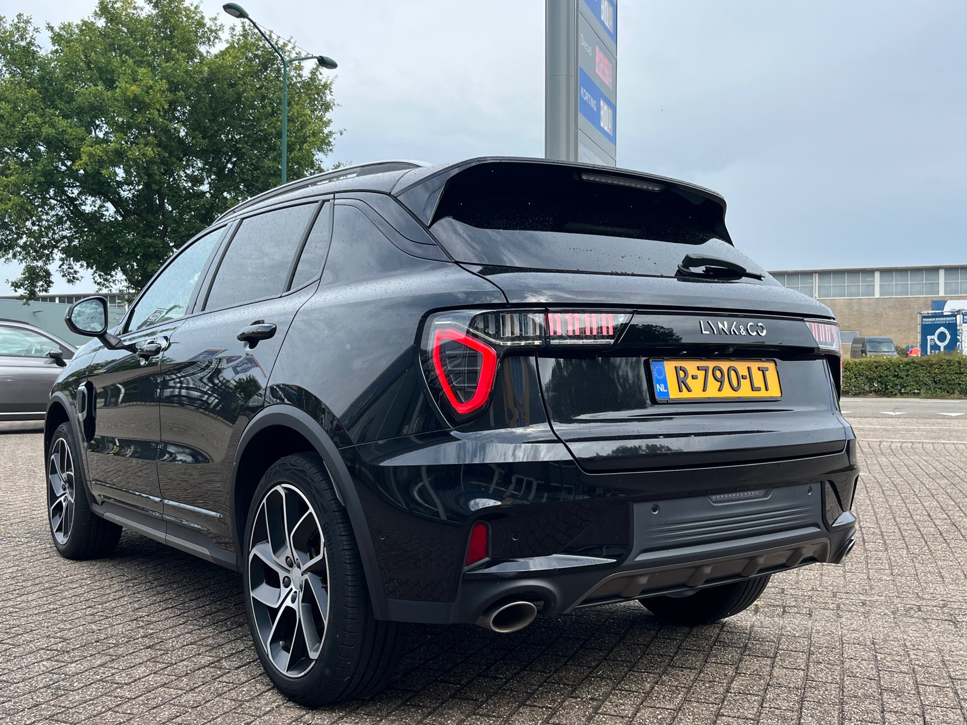 Foto van Lynk&co LYNK & Co 01