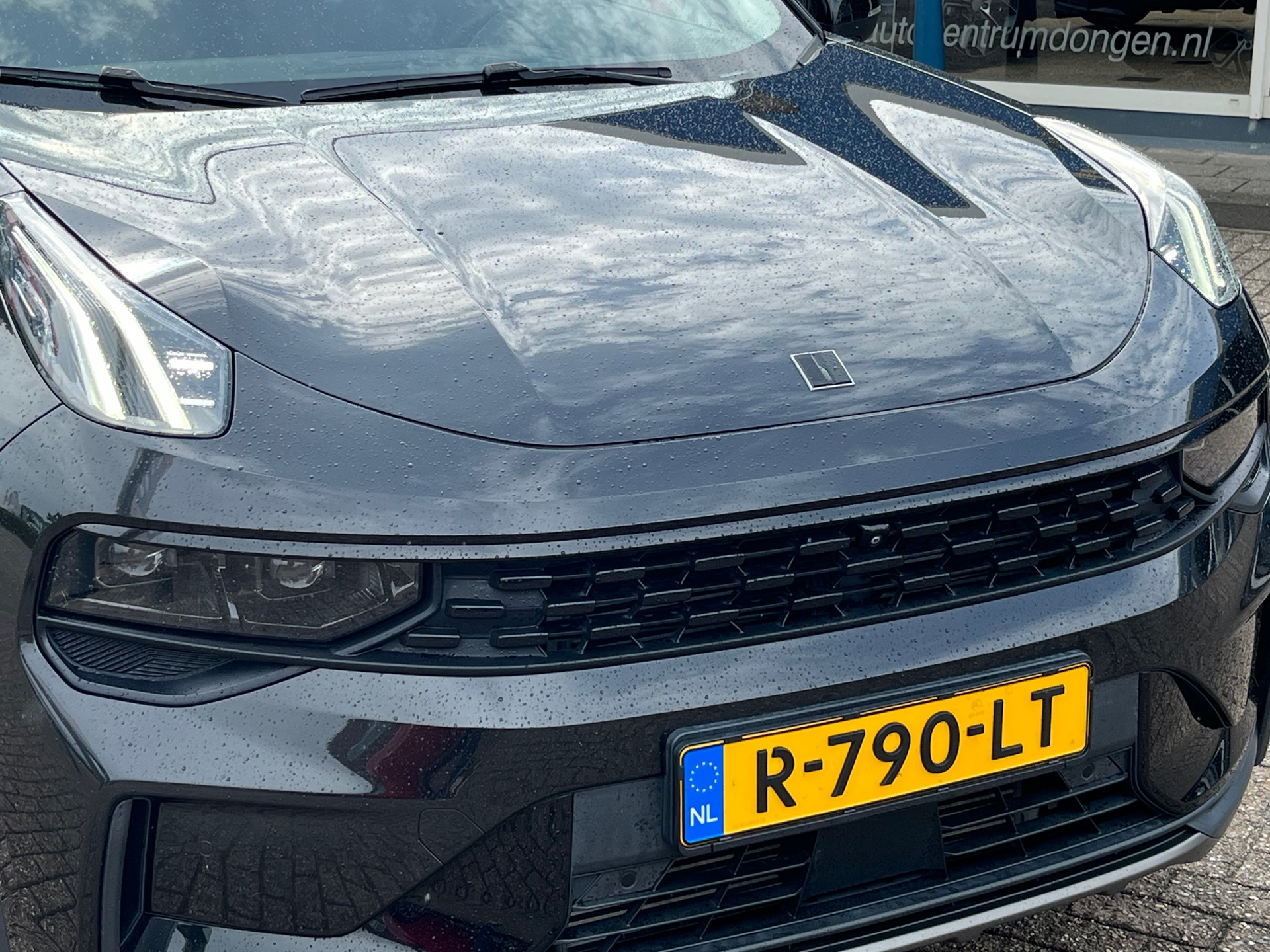 Foto van Lynk&co LYNK & Co 01