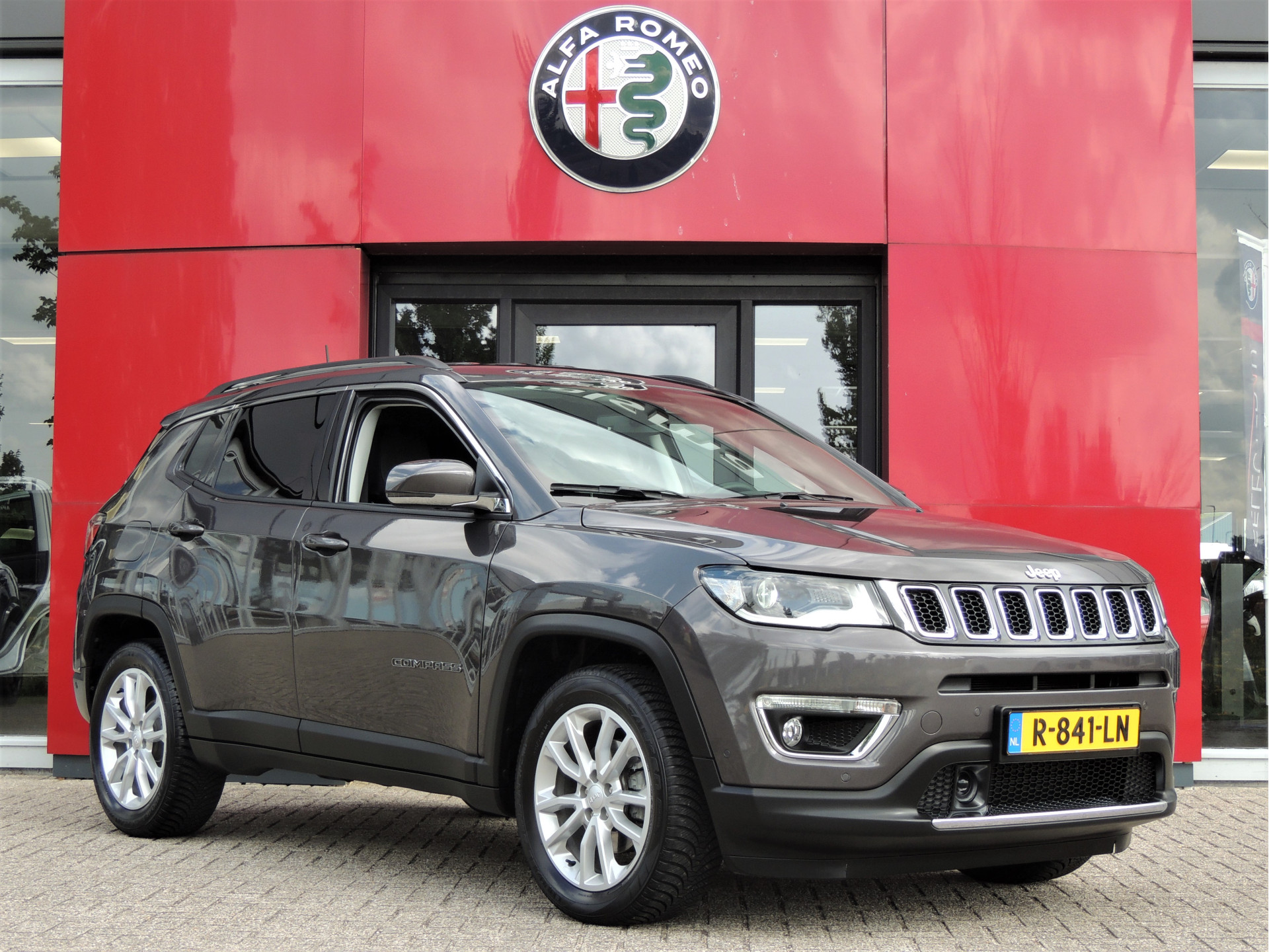 Foto van Jeep Compass