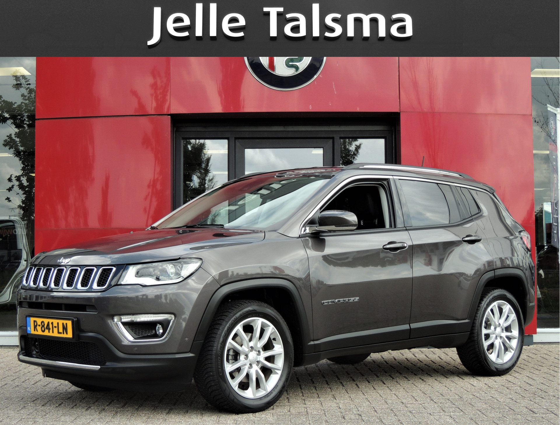 Jeep Compass 1.3T Limited 2021 - voorkant
