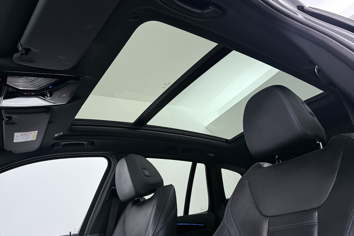 Foto van BMW Ix3
