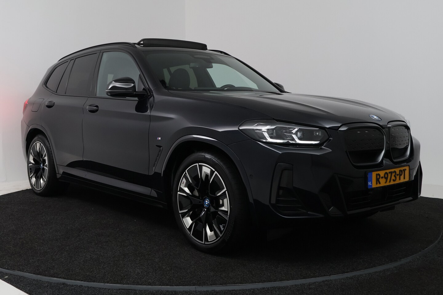 Foto van BMW Ix3