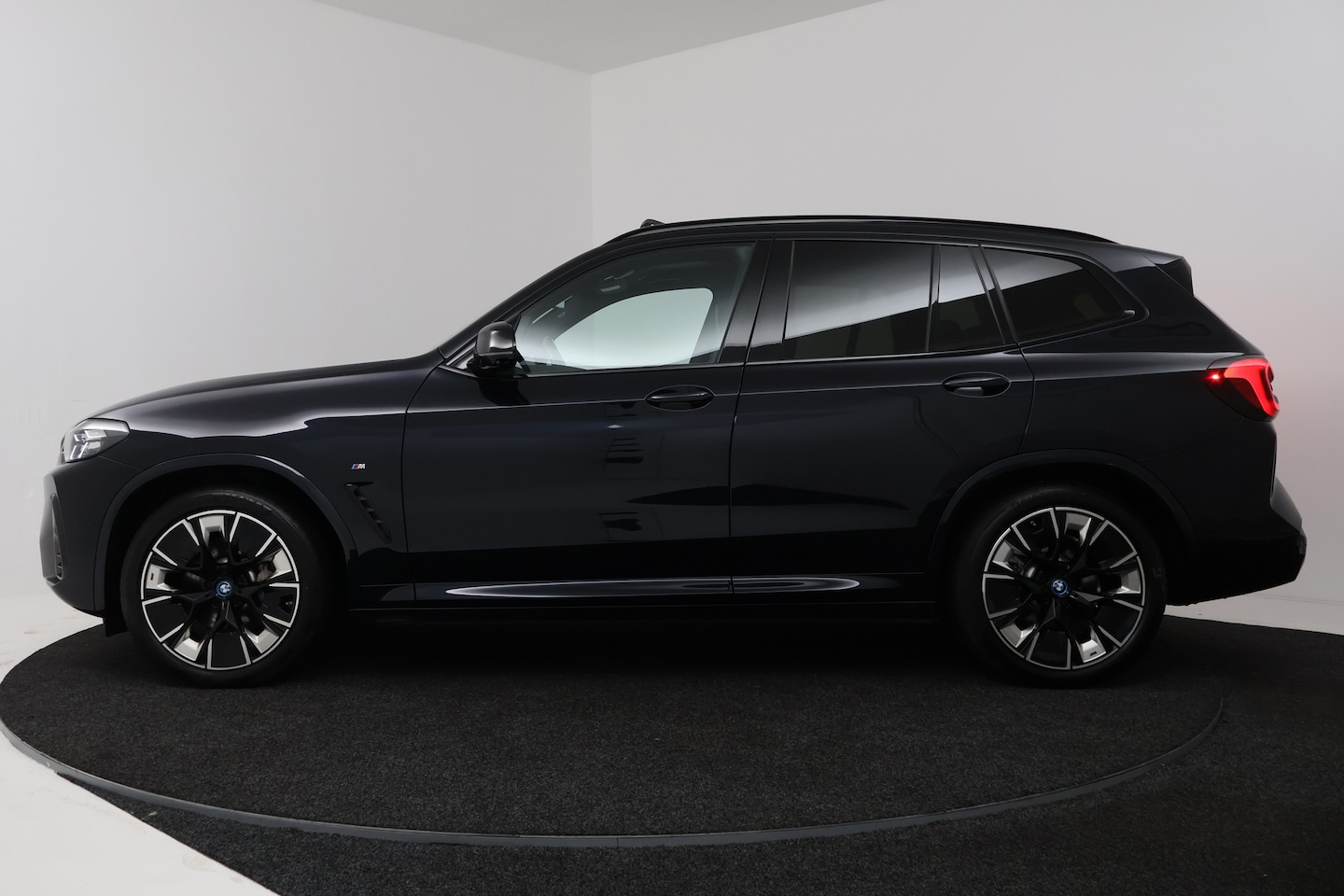 Foto van BMW Ix3