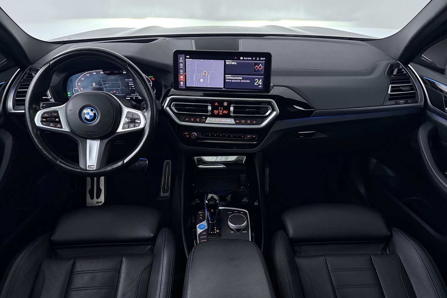 Foto van BMW Ix3