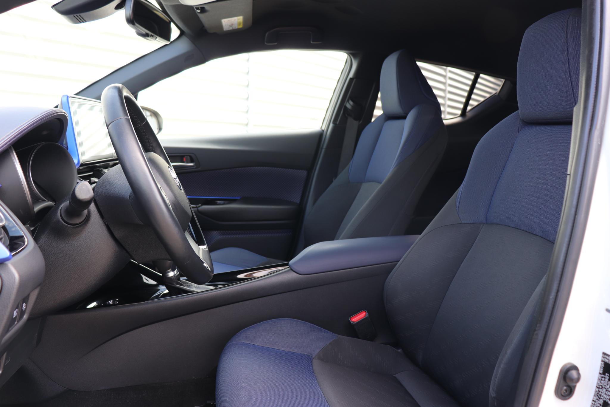 Foto van Toyota Toyota C-hr
