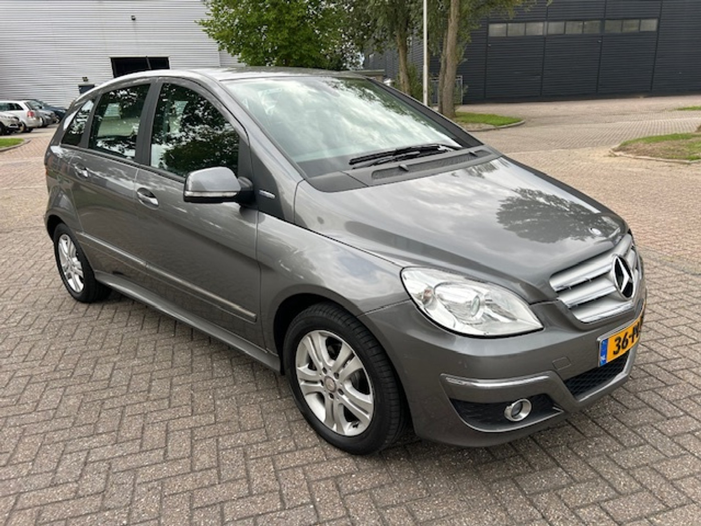 Foto van Mercedes-Benz B 160