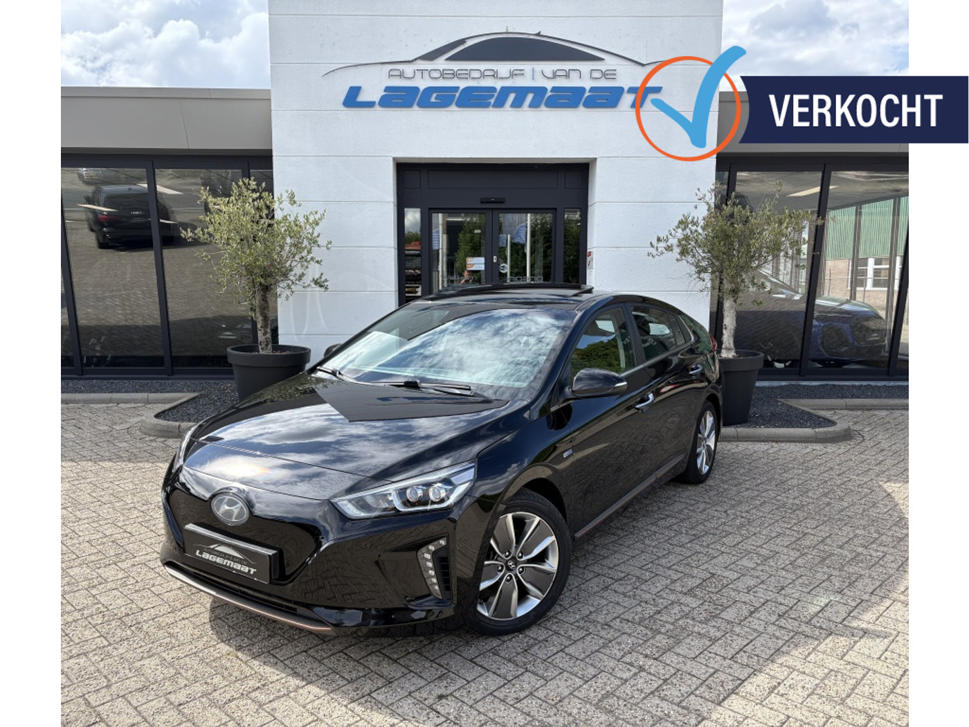 Hyundai Ioniq Premium EV | LEDER | PANO | STOEL - STUUR VERWARMING | 2018 - voorkant