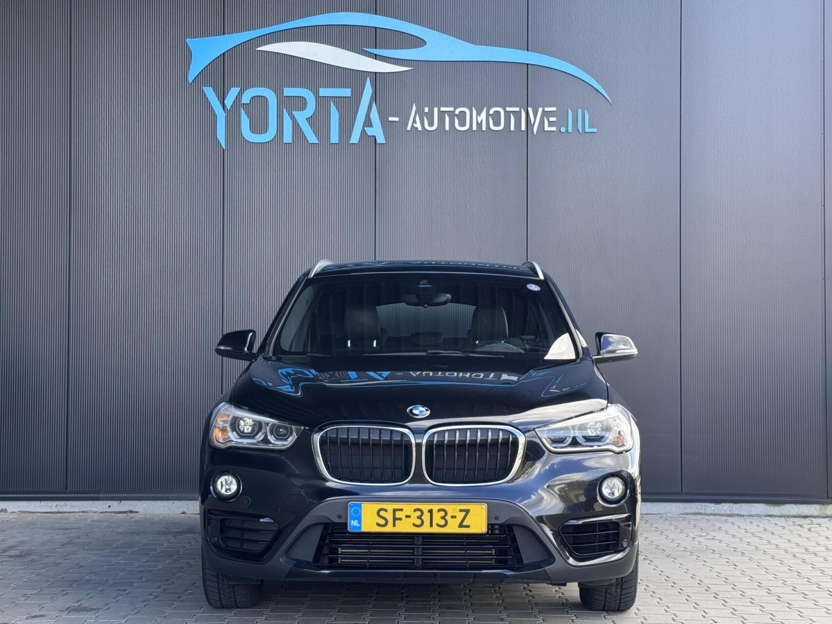 Foto van BMW X1 Sdrive18i