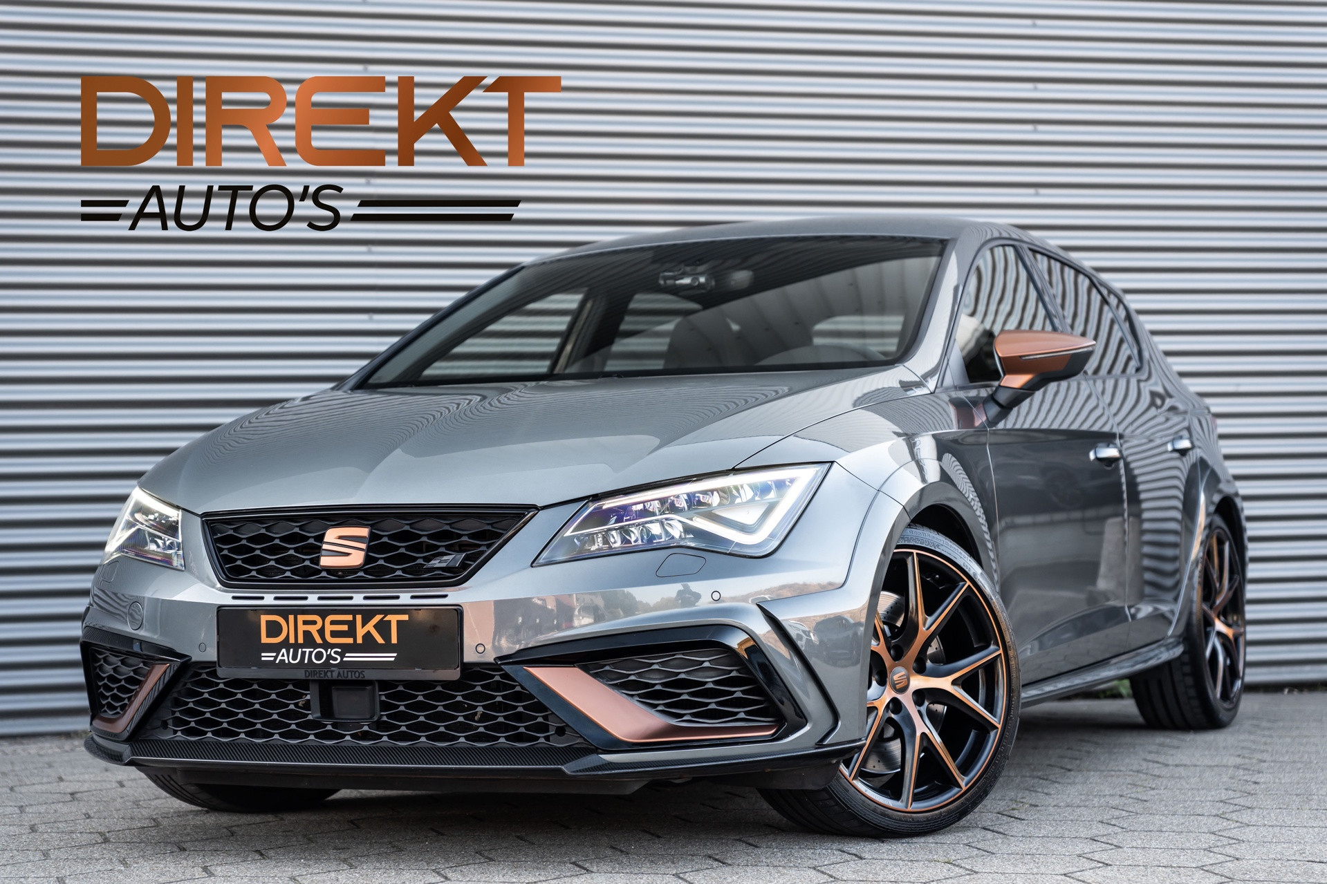 Seat Leon 2.0 TSI CUPRA R DSG CARBON BREMBO BEATS 487/799 2018 - voorkant