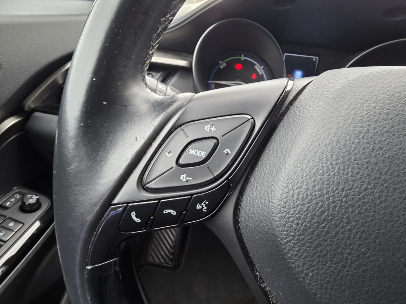 Foto van Toyota Toyota C-hr