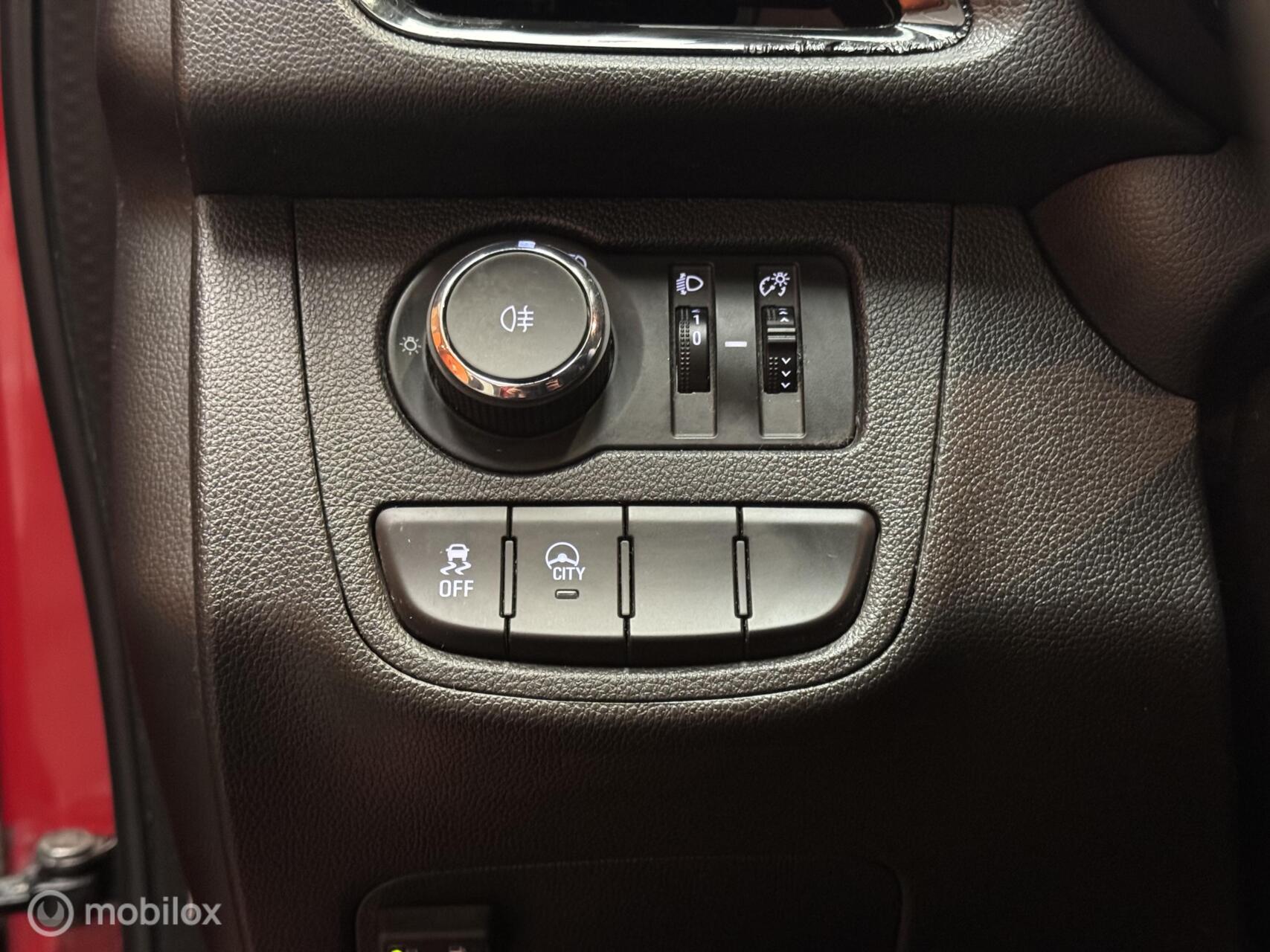 Foto van Opel Karl / Viva