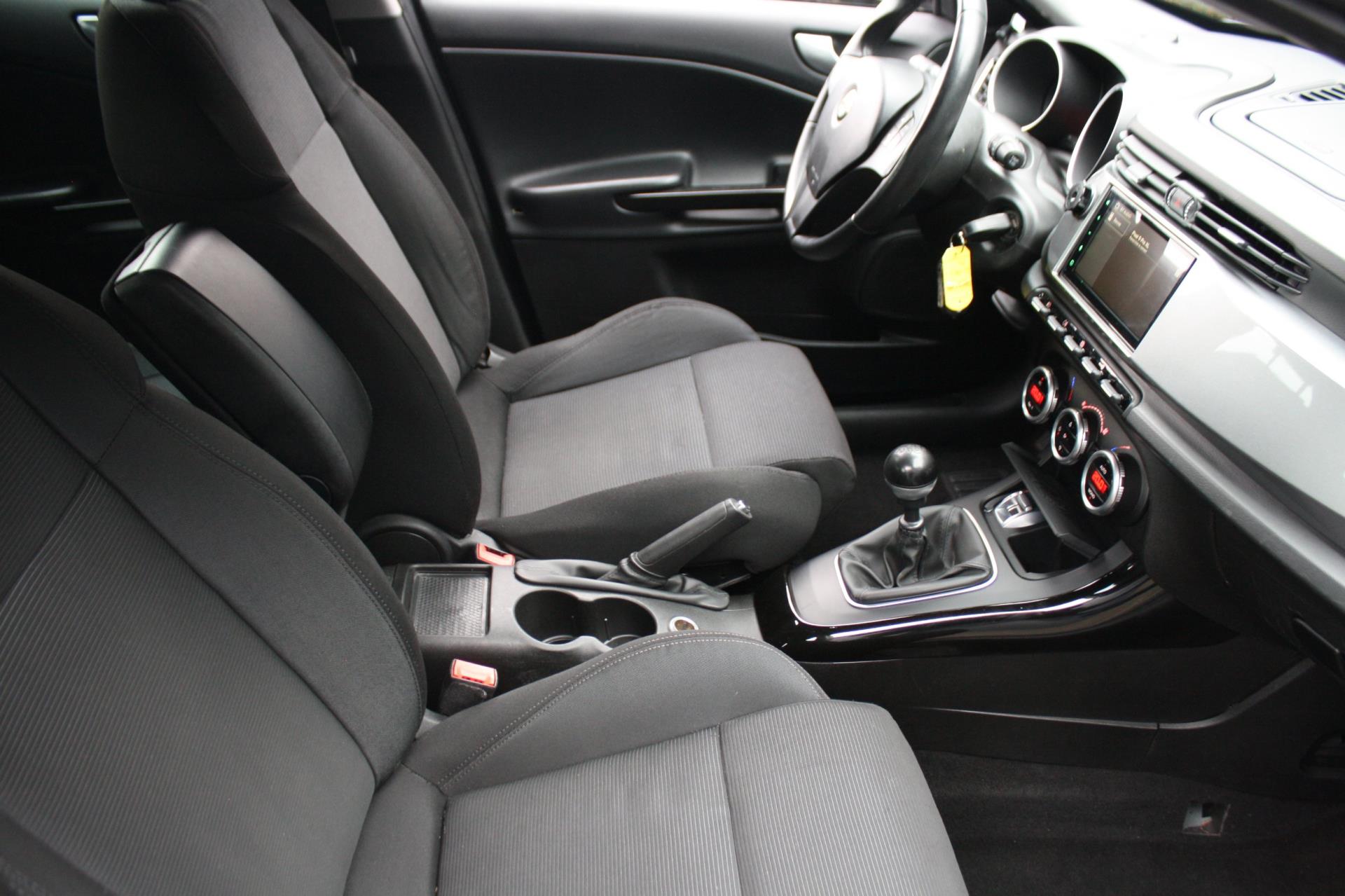 Foto van Alfa Romeo Alfa Giulietta