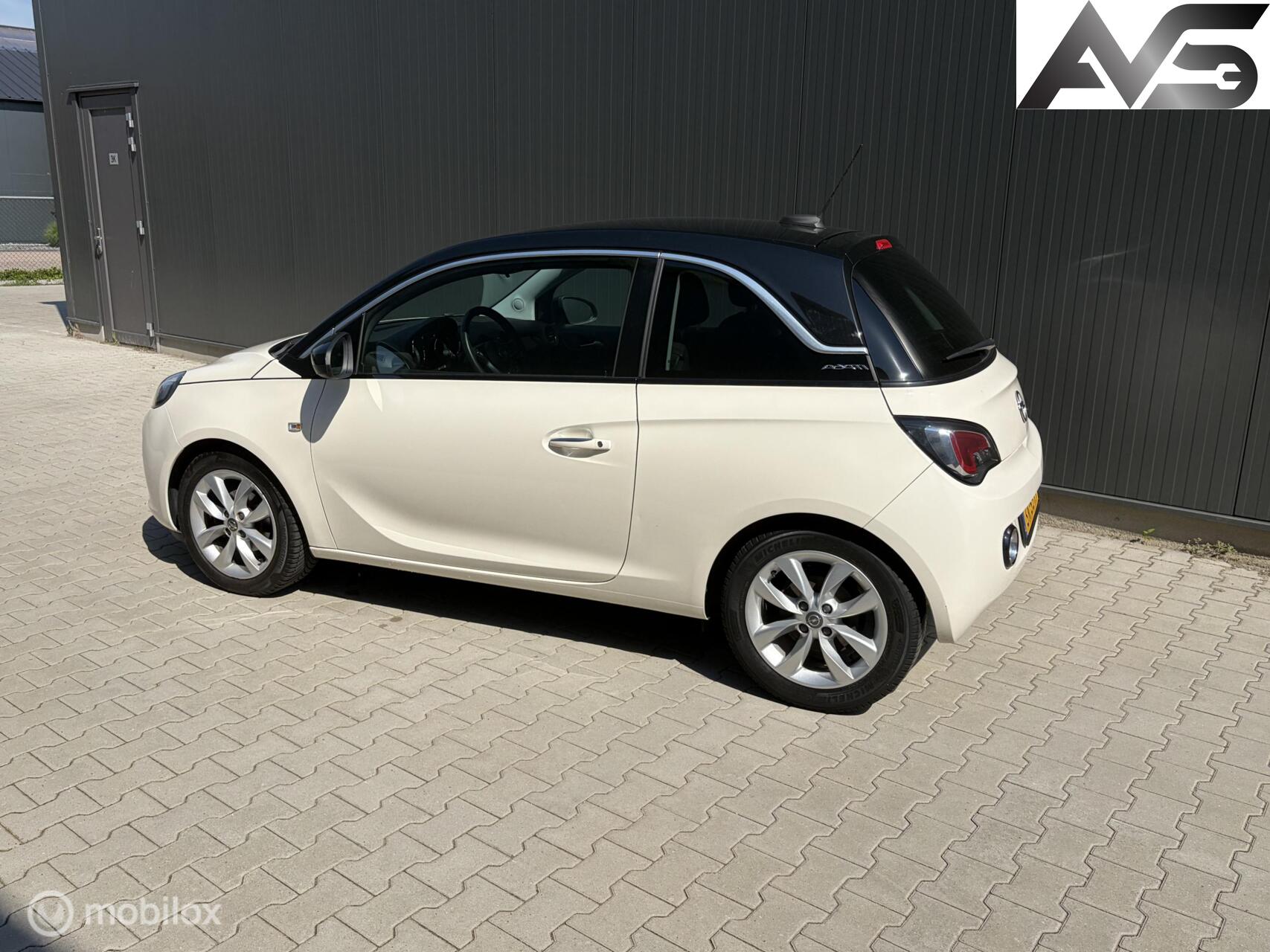 Foto van Opel Adam