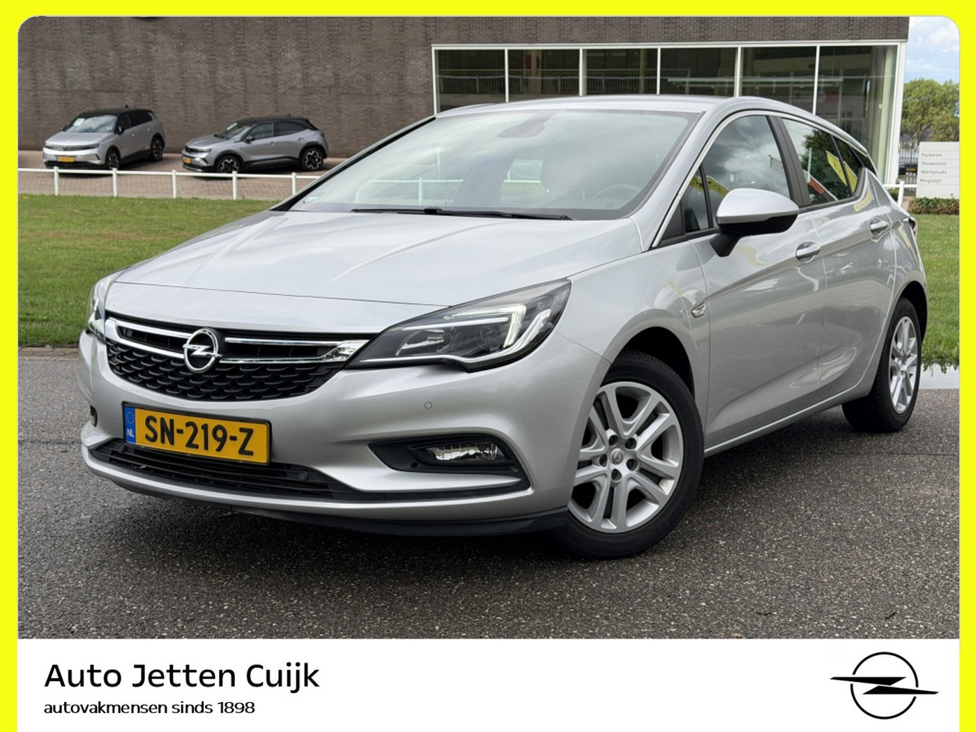 Opel Astra 1.0 Business+ #RIJKLAAR# | Sensoren | ECC | Carplay 2018 - voorkant