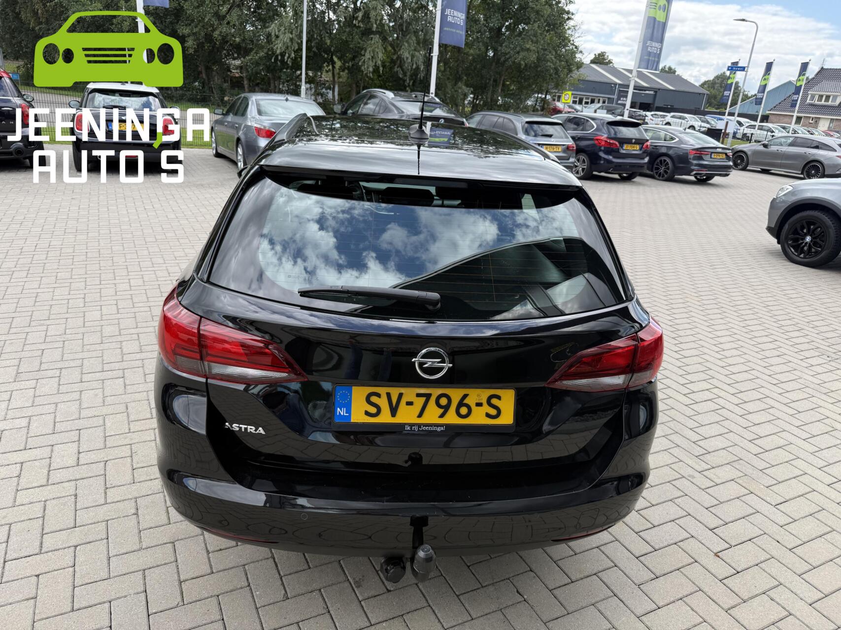 Foto van Opel Astra Sports Tourer
