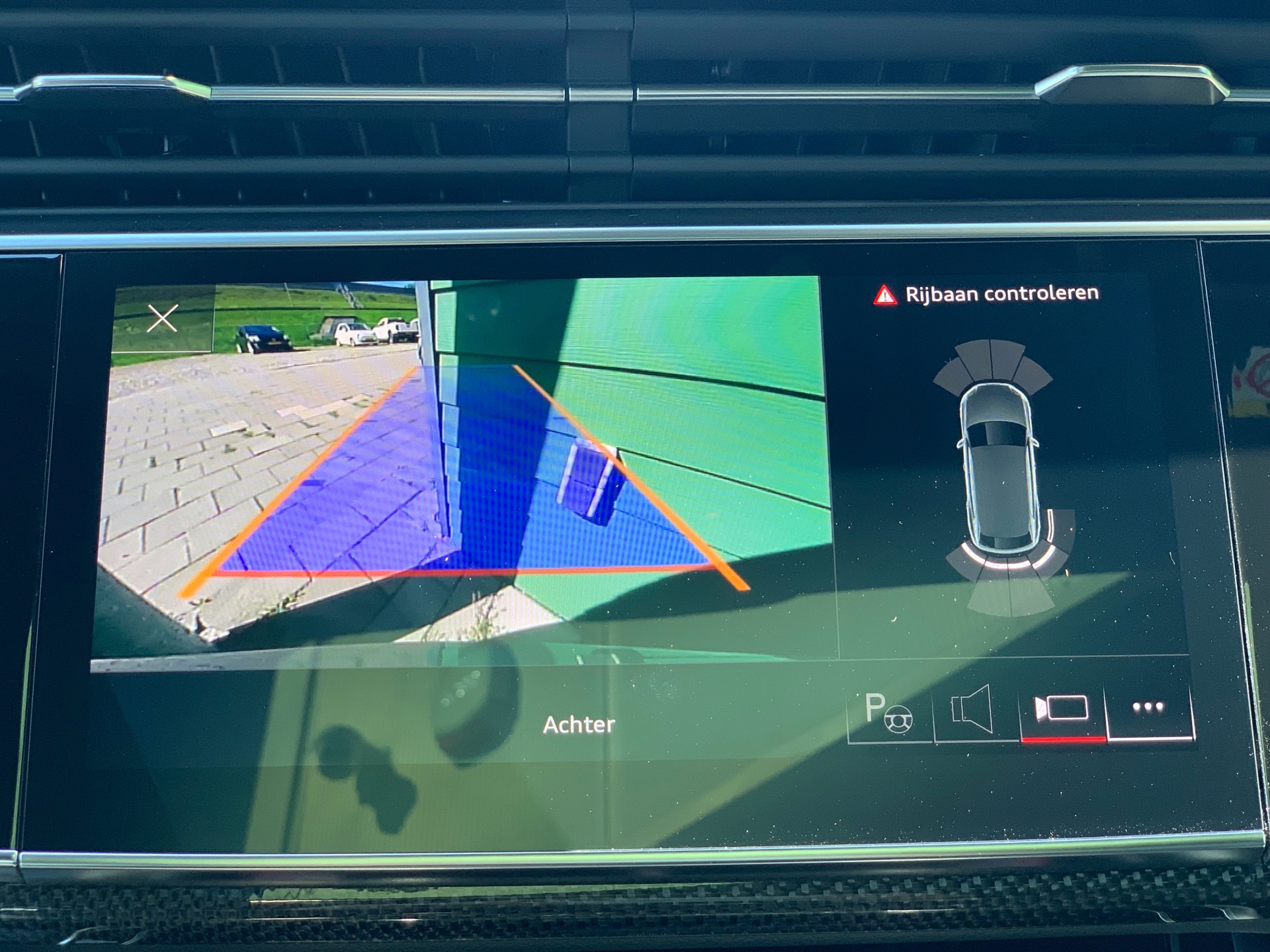 Foto van Audi Q8