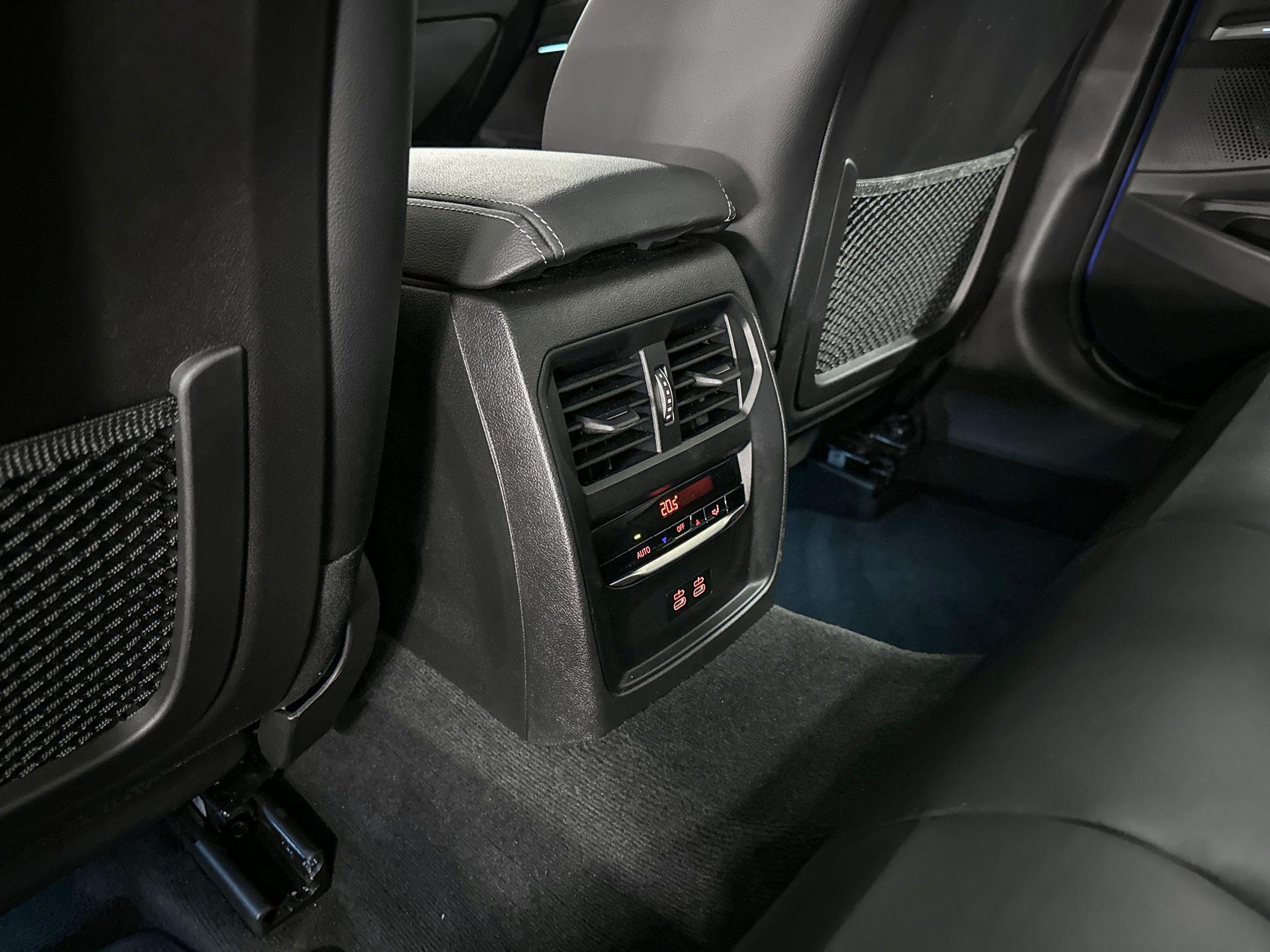 Foto van BMW 320i