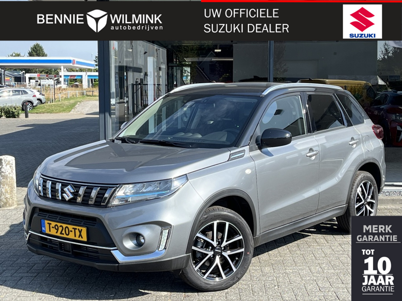 Suzuki Vitara 1.4 B.jet Select Smart Hybrid Bi-Tone | Blindspot | Stoelverwarm 2023 - voorkant