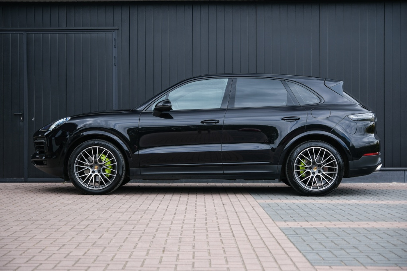 Foto van Porsche Cayenne E-hybrid