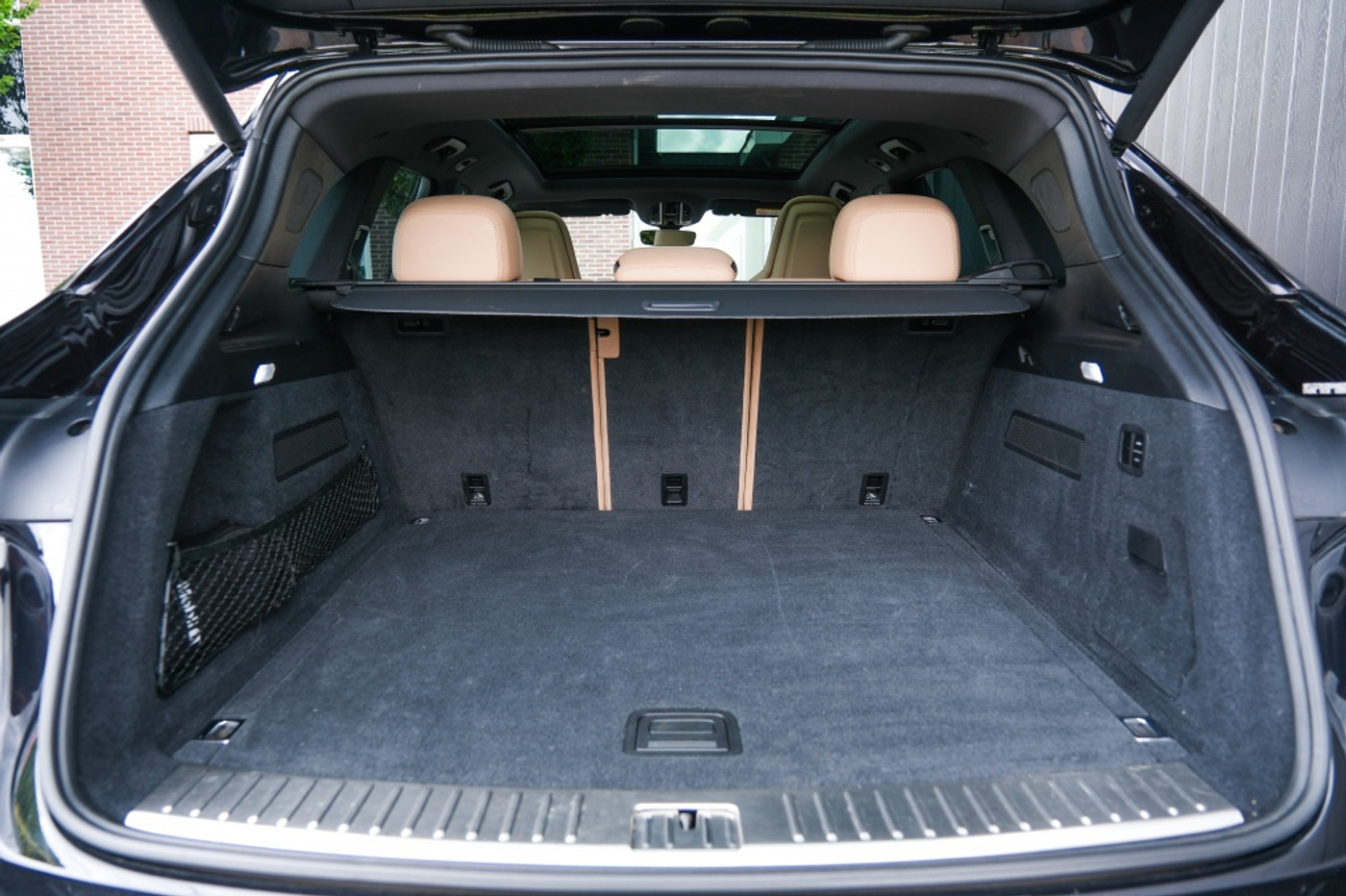 Foto van Porsche Cayenne E-hybrid