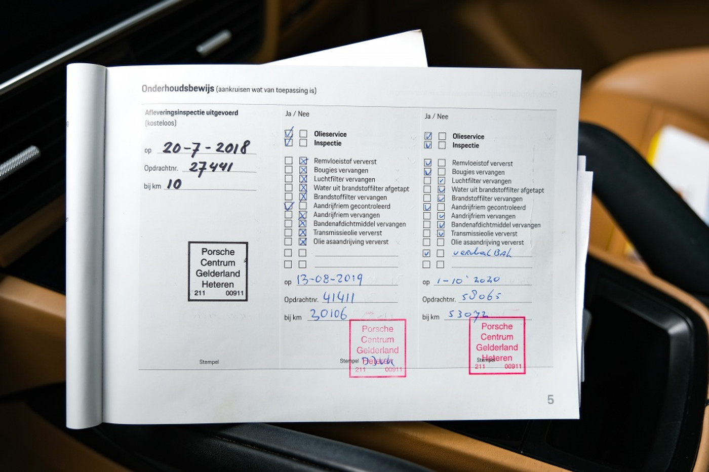 Foto van Porsche Cayenne E-hybrid