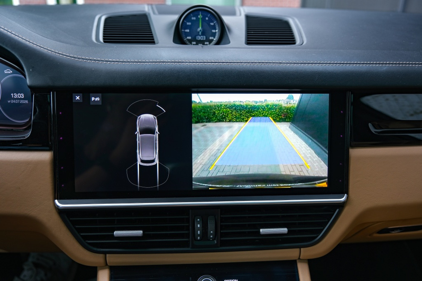 Foto van Porsche Cayenne E-hybrid