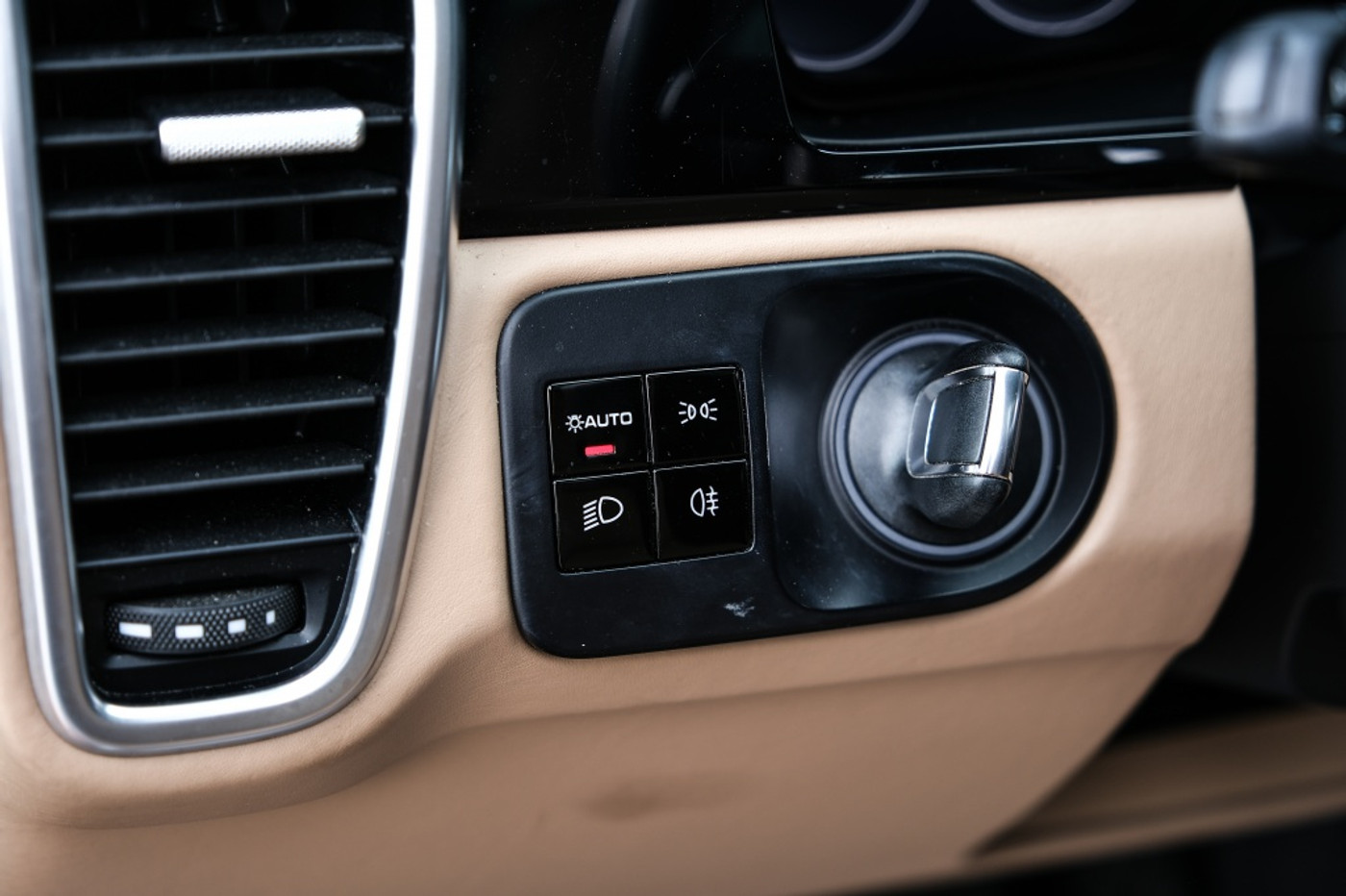 Foto van Porsche Cayenne E-hybrid