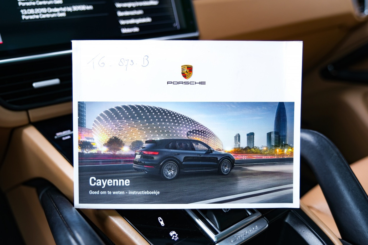 Foto van Porsche Cayenne E-hybrid