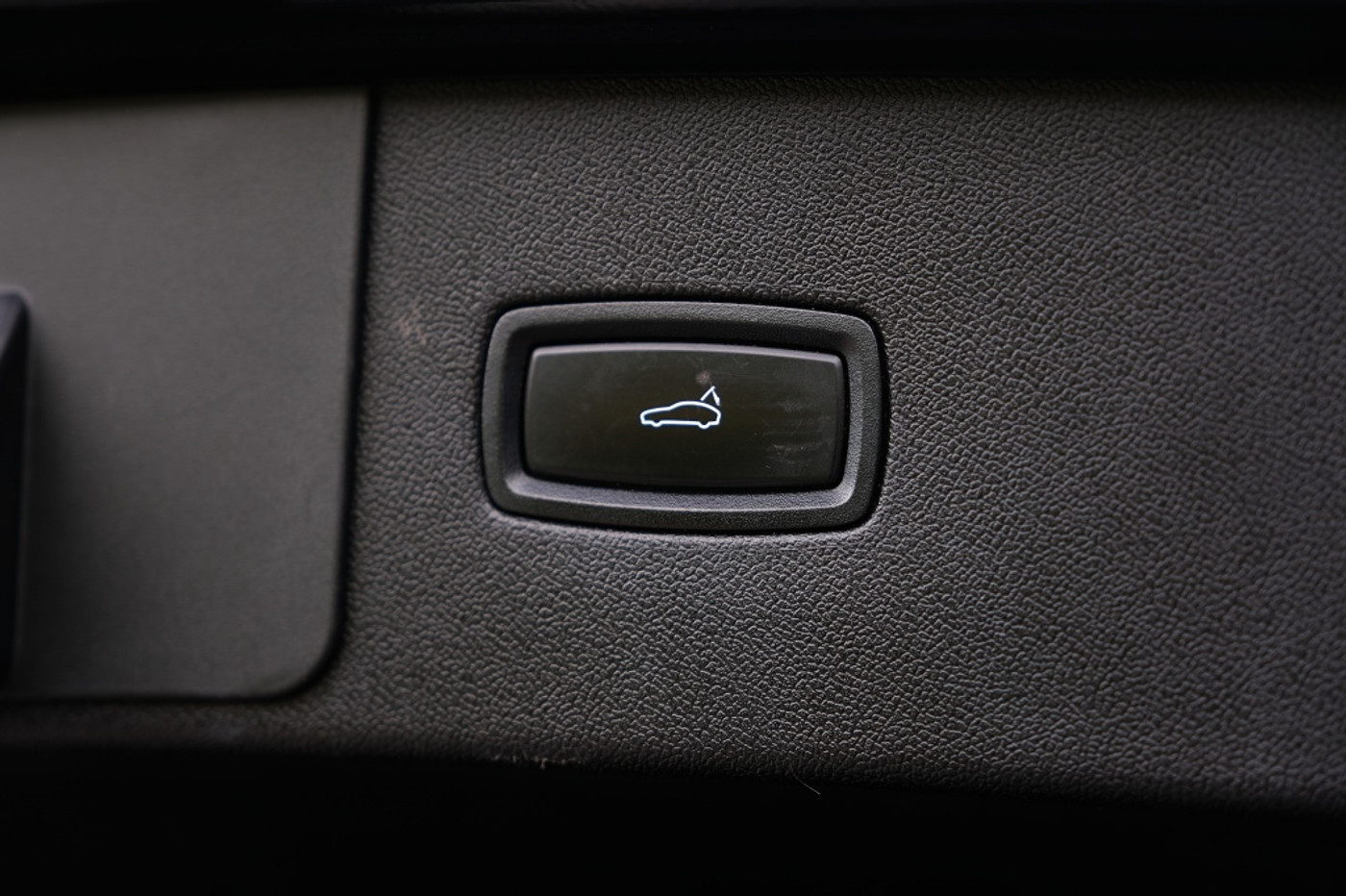 Foto van Porsche Cayenne E-hybrid