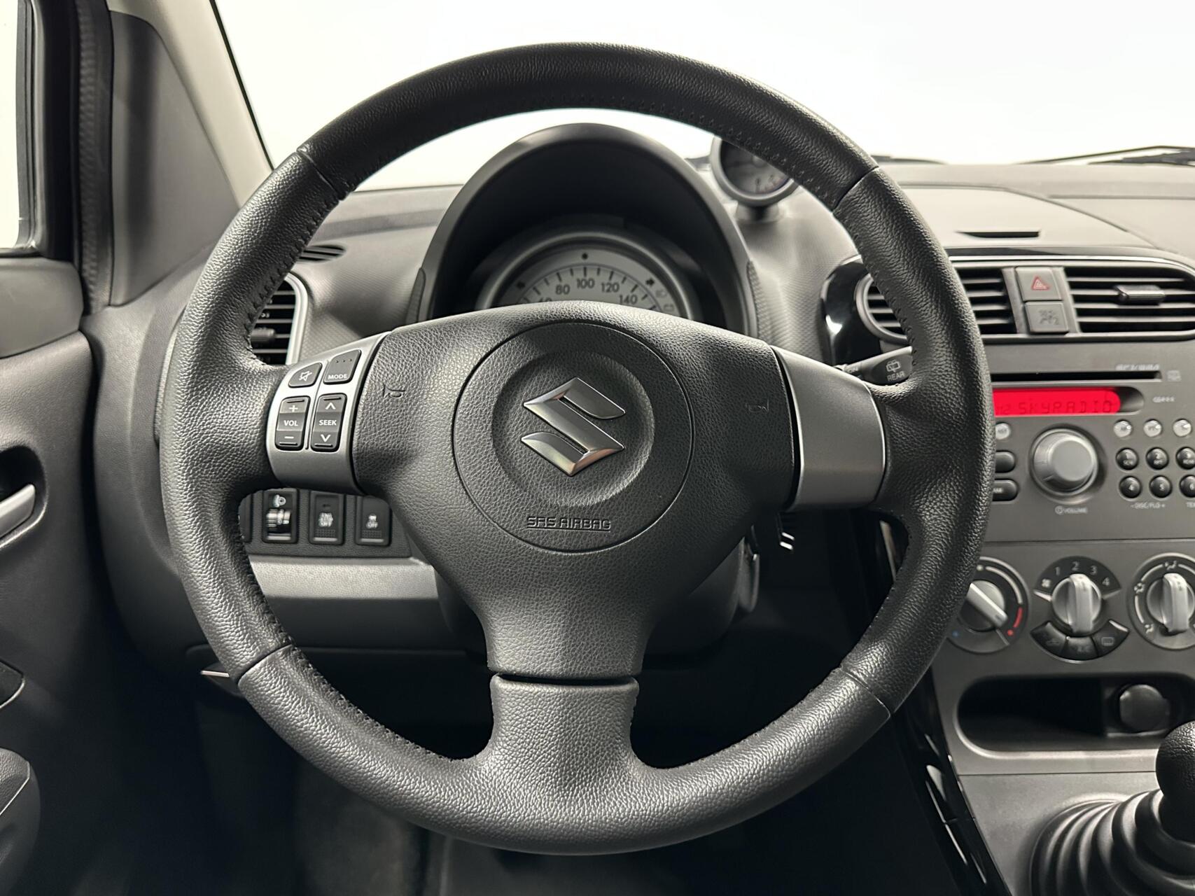 Foto van Suzuki Splash